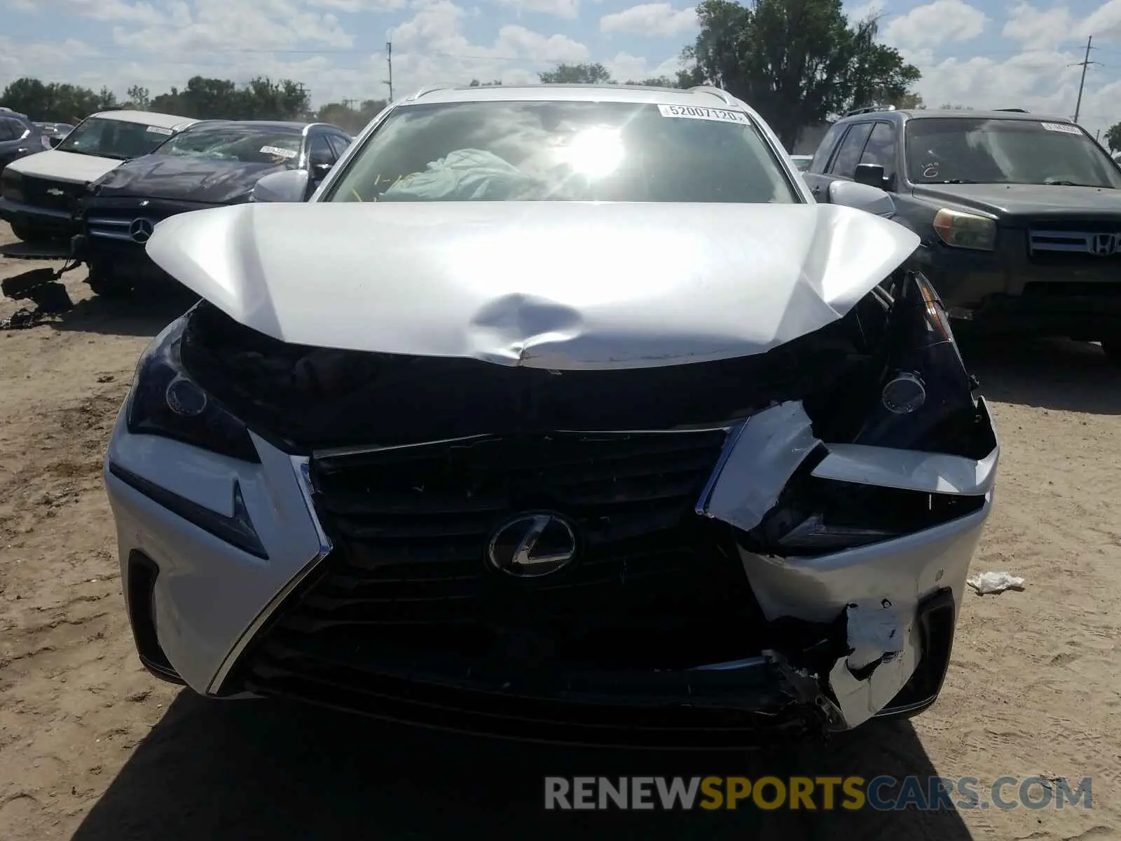 9 fotografías del automóvil dañado JTJGARBZ0L5001049 LEXUS NX 300 2020