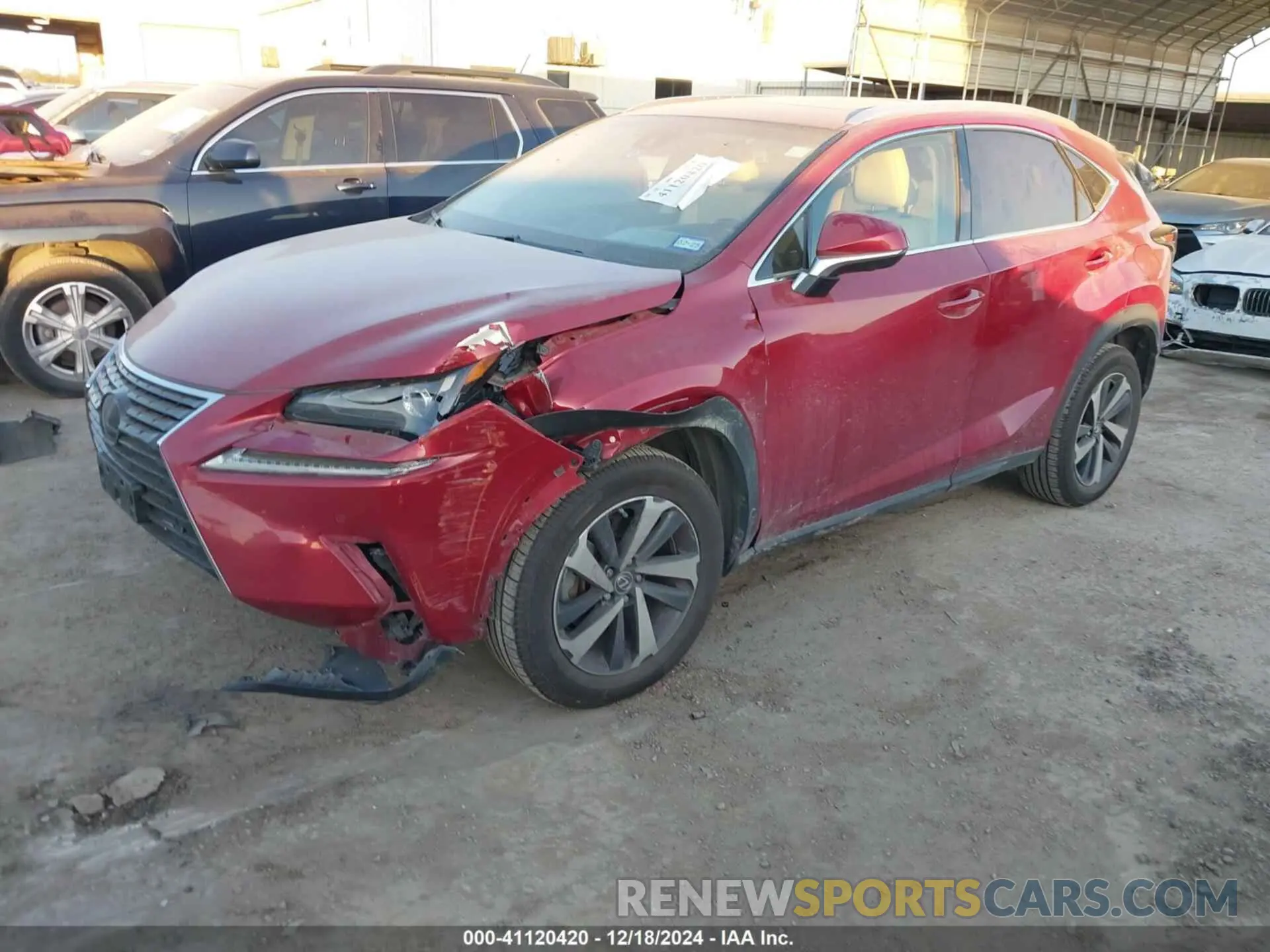 2 fotografías del automóvil dañado JTJGARBZ0L5005702 LEXUS NX 300 2020