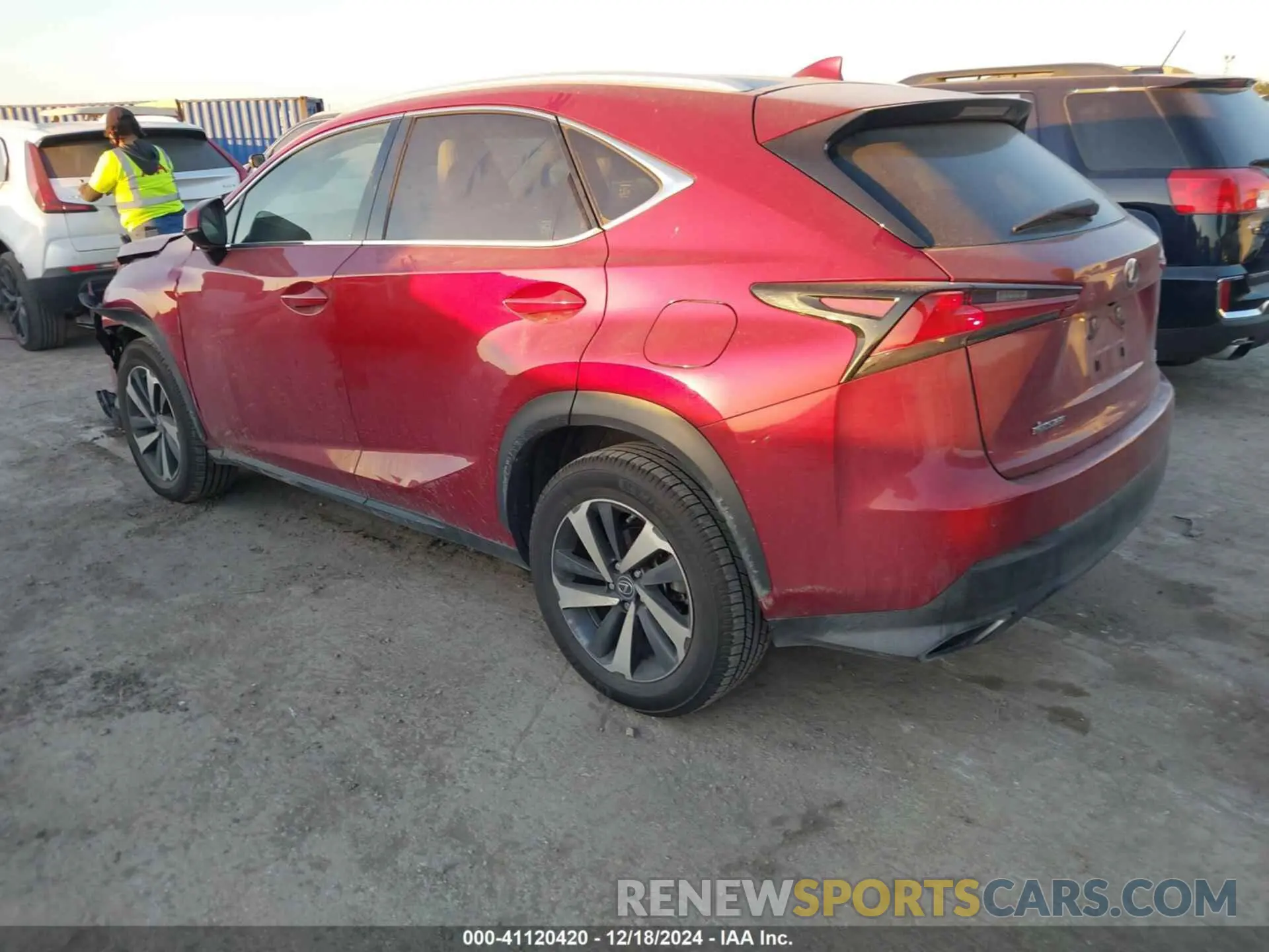 3 fotografías del automóvil dañado JTJGARBZ0L5005702 LEXUS NX 300 2020