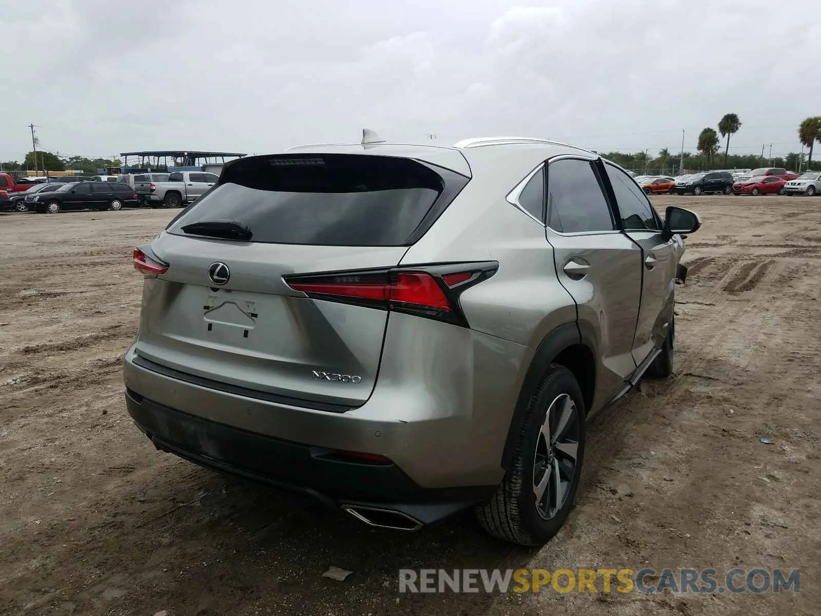 4 fotografías del automóvil dañado JTJGARBZ2L5006656 LEXUS NX 300 2020