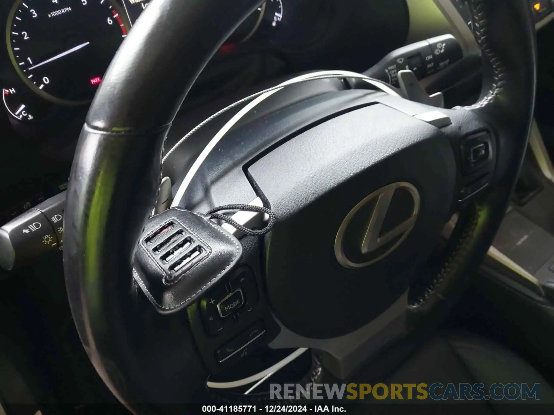 10 fotografías del automóvil dañado JTJGARBZ6L2162328 LEXUS NX 300 2020