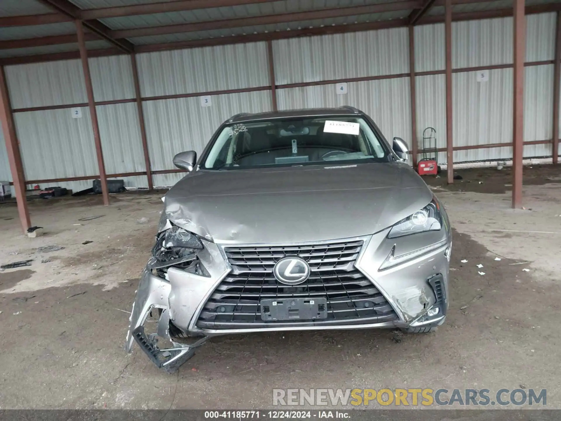 11 fotografías del automóvil dañado JTJGARBZ6L2162328 LEXUS NX 300 2020
