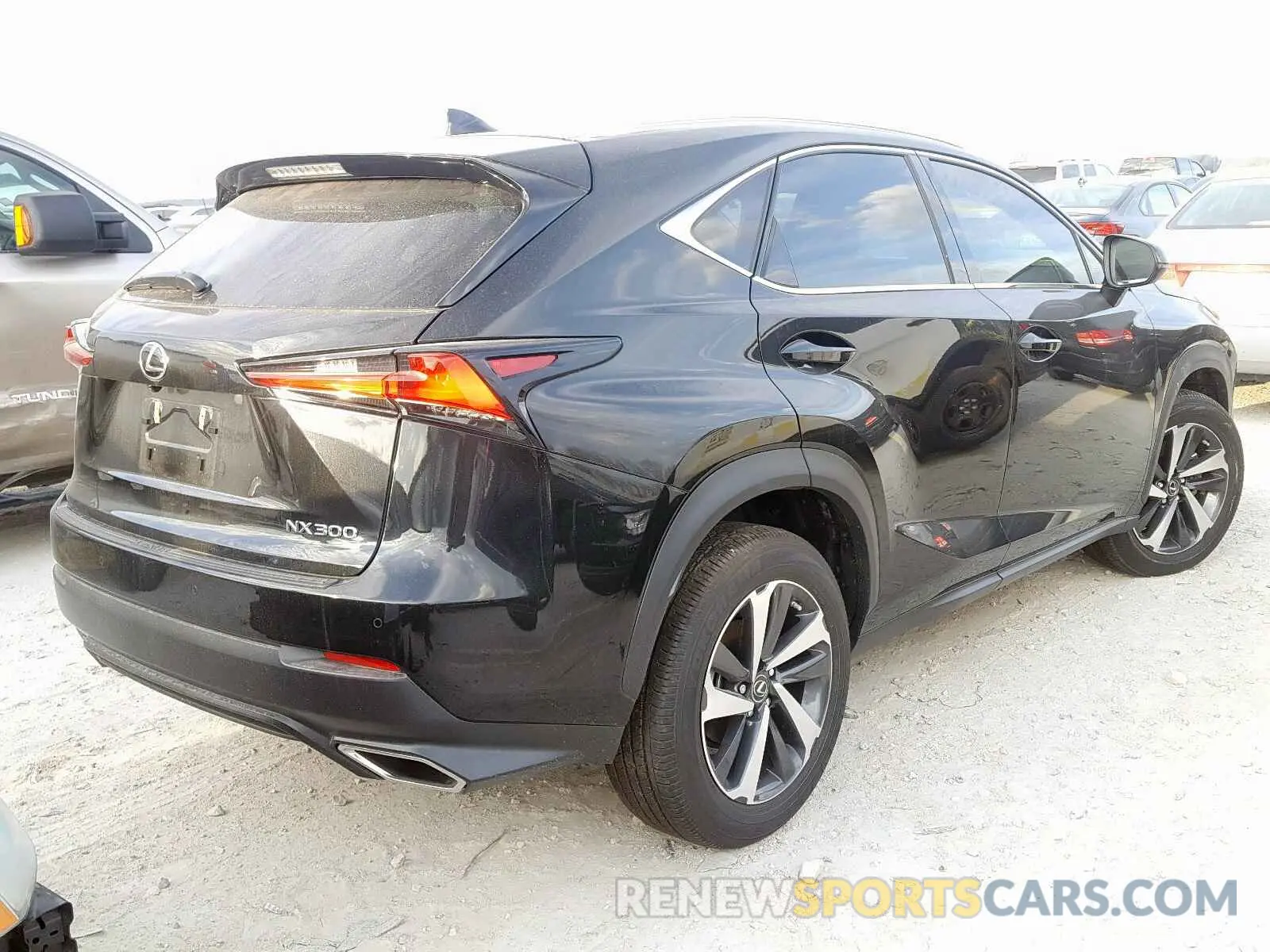 4 fotografías del automóvil dañado JTJGARBZ8L2164646 LEXUS NX 300 2020