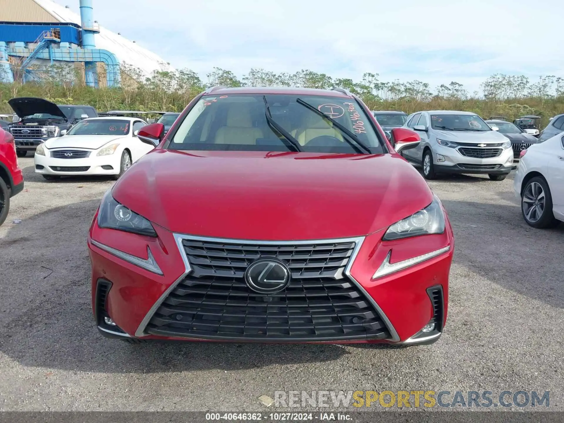 12 fotografías del automóvil dañado JTJGARBZ8L5002756 LEXUS NX 300 2020