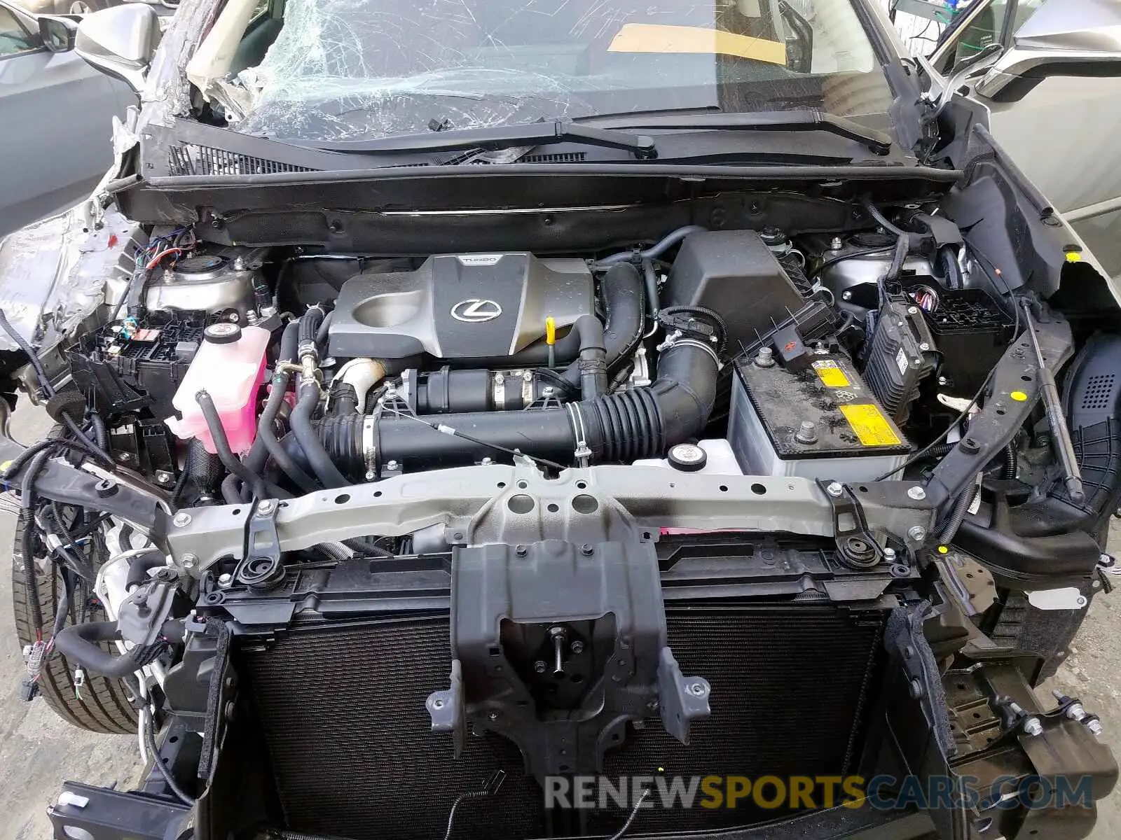 7 fotografías del automóvil dañado JTJGARBZ8L5004393 LEXUS NX 300 2020