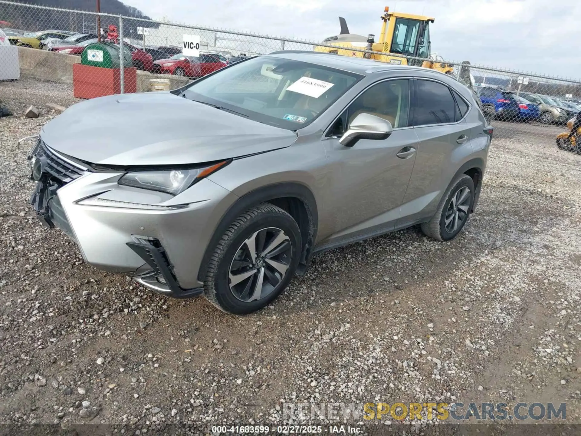 2 fotografías del automóvil dañado JTJGARDZ9L5015299 LEXUS NX 300 2020