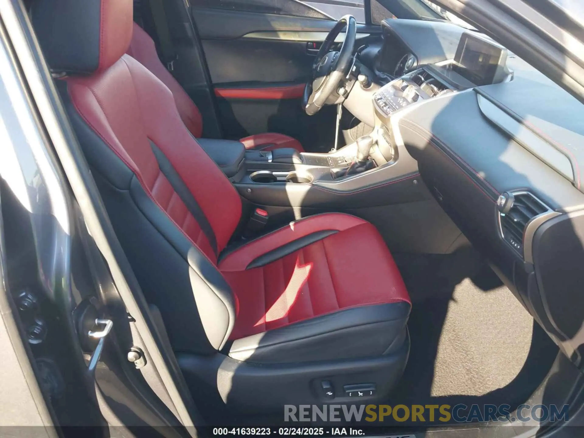 5 fotografías del automóvil dañado JTJSARBZ2L5004593 LEXUS NX 300 2020