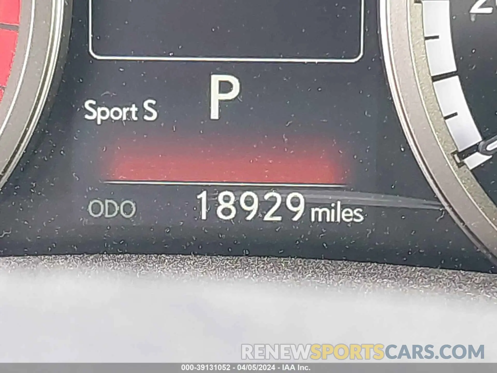 16 fotografías del automóvil dañado JTJSARDZ0L5010583 LEXUS NX 300 2020