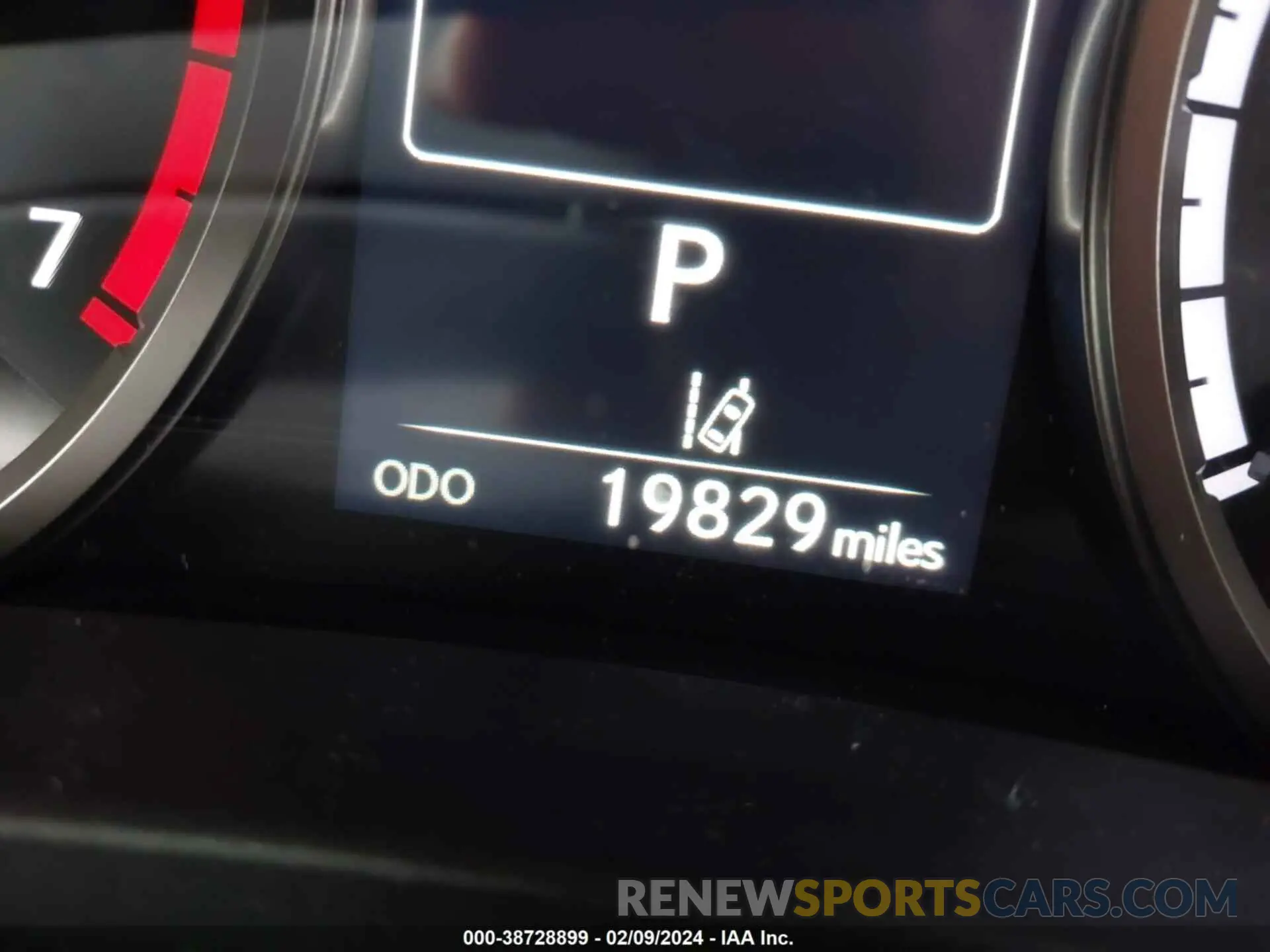 15 fotografías del automóvil dañado JTJSARDZ1L5001326 LEXUS NX 300 2020