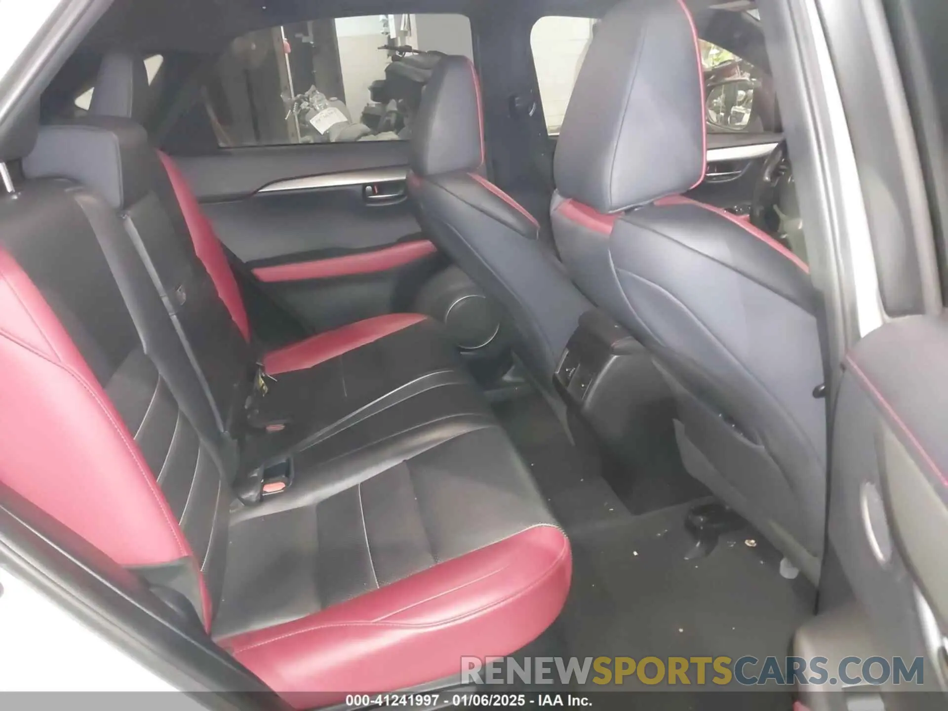 8 fotografías del automóvil dañado JTJSARDZ2L2232804 LEXUS NX 300 2020