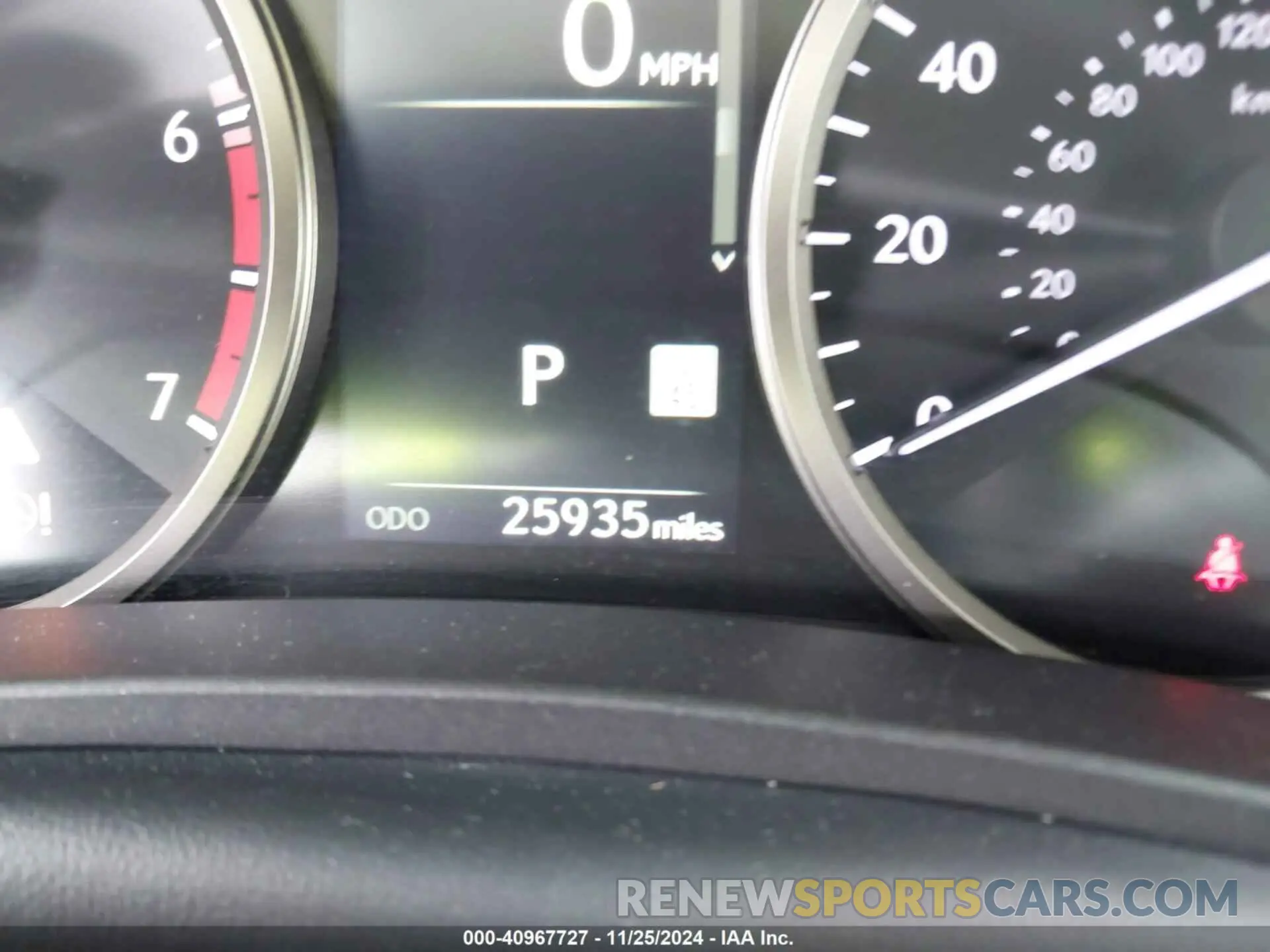 14 fotografías del automóvil dañado JTJDARBZ1M5021329 LEXUS NX 300 2021