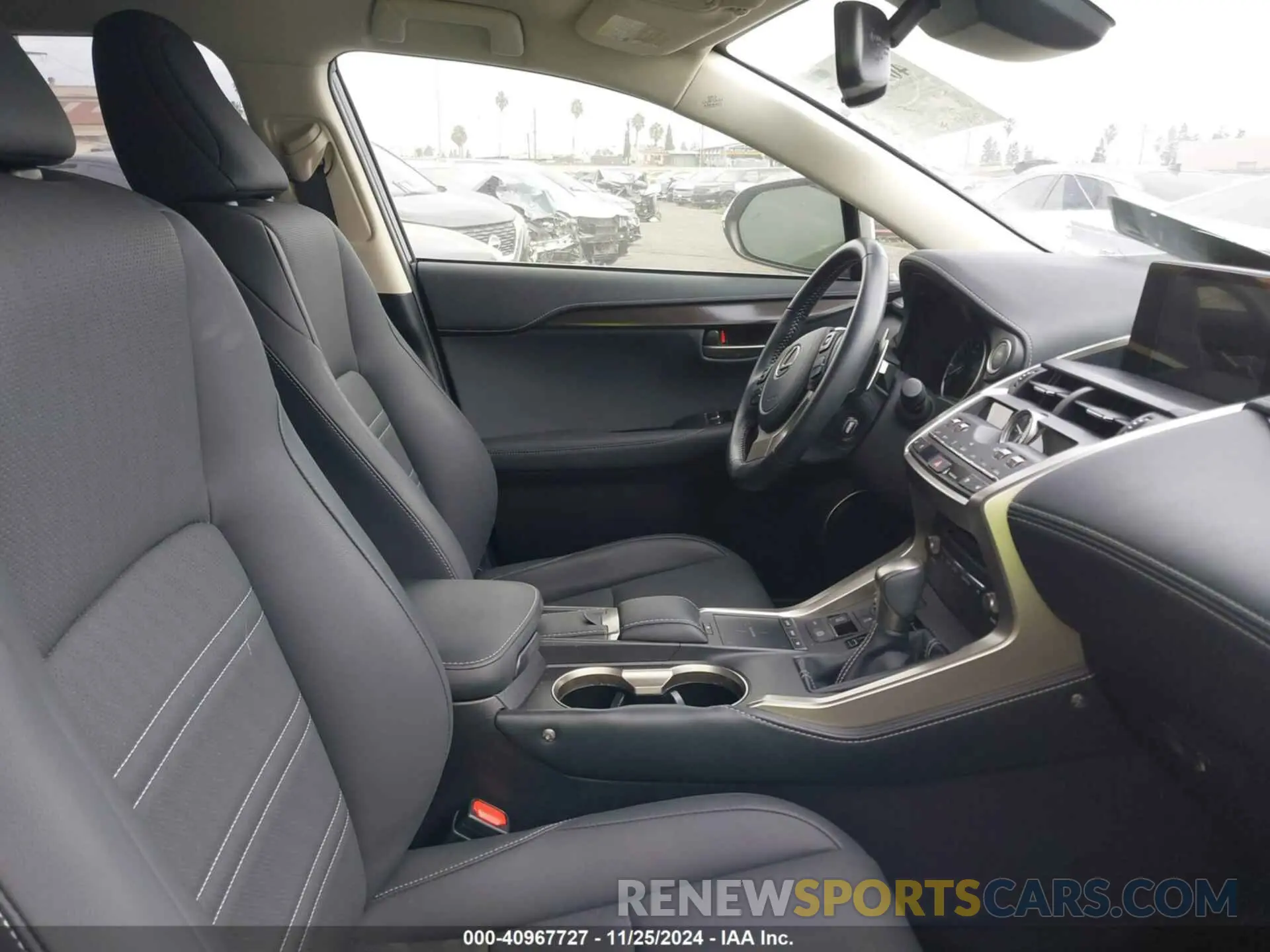 5 fotografías del automóvil dañado JTJDARBZ1M5021329 LEXUS NX 300 2021