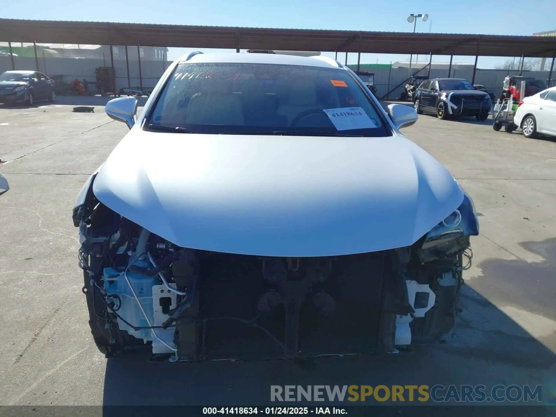 13 fotografías del automóvil dañado JTJDARBZ8M5033106 LEXUS NX 300 2021