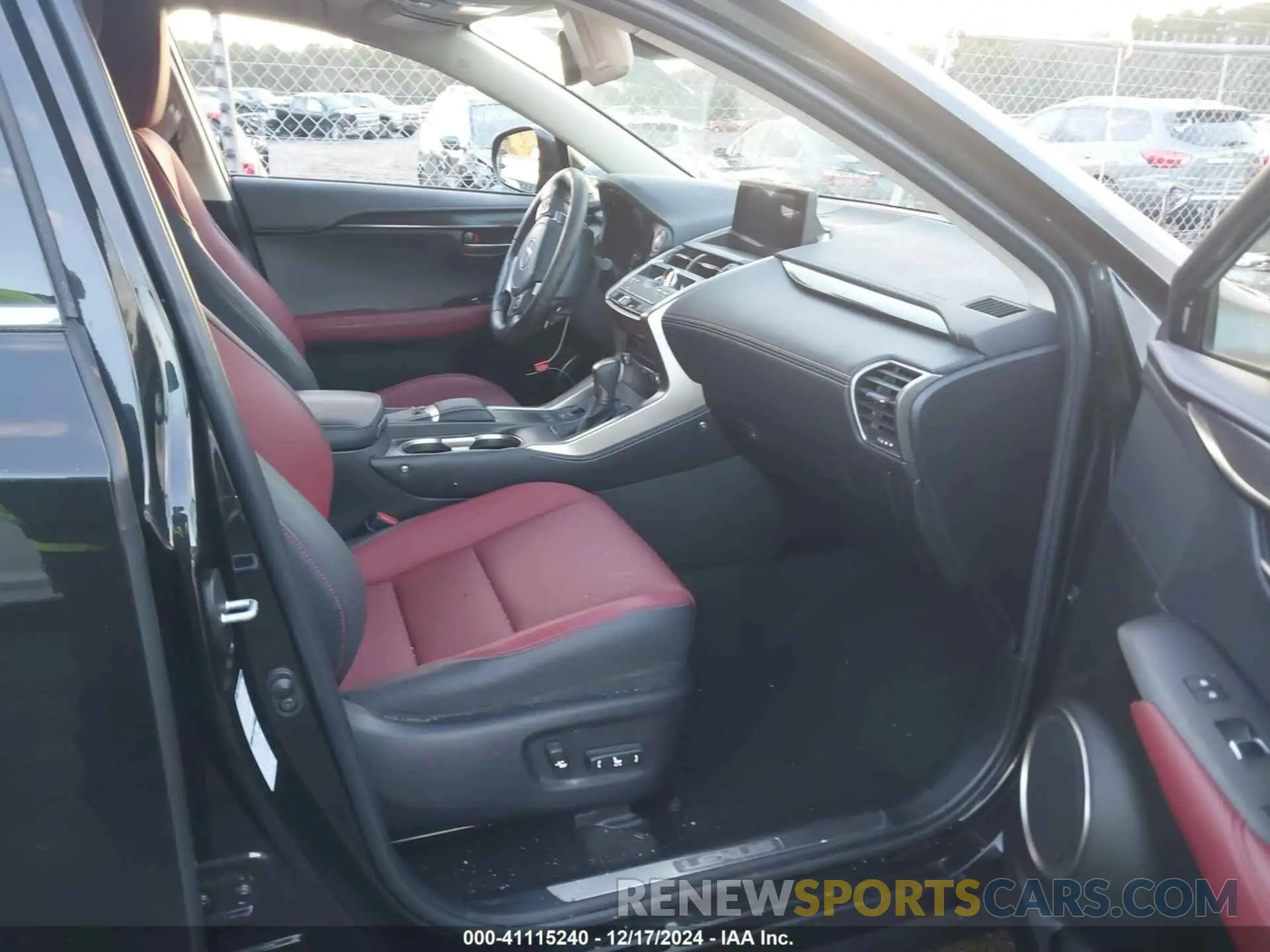 5 fotografías del automóvil dañado JTJDARDZ2M2259527 LEXUS NX 300 2021