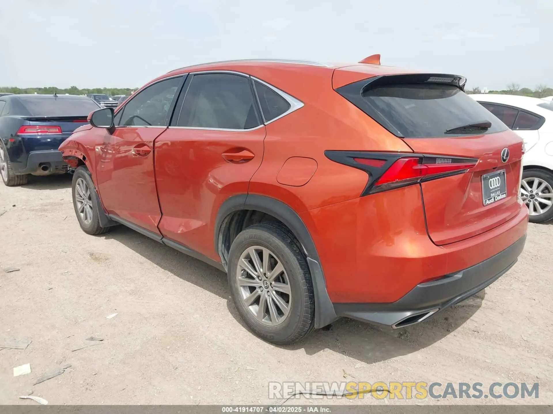 3 fotografías del automóvil dañado JTJDARDZ9M2254504 LEXUS NX 300 2021