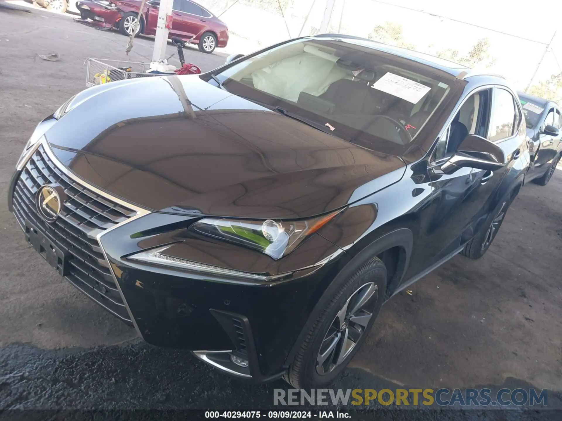 2 fotografías del automóvil dañado JTJGARBZ2M2188815 LEXUS NX 300 2021
