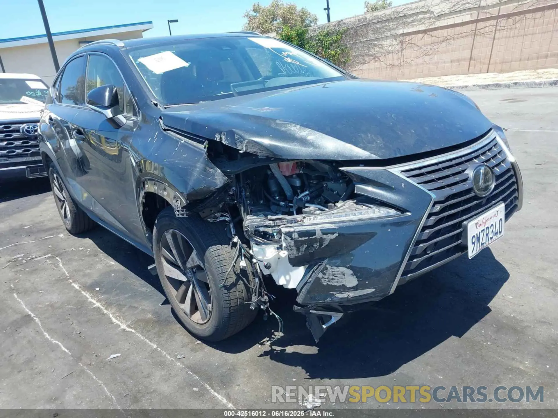 1 fotografías del automóvil dañado JTJGARBZ2M5033664 LEXUS NX 300 2021