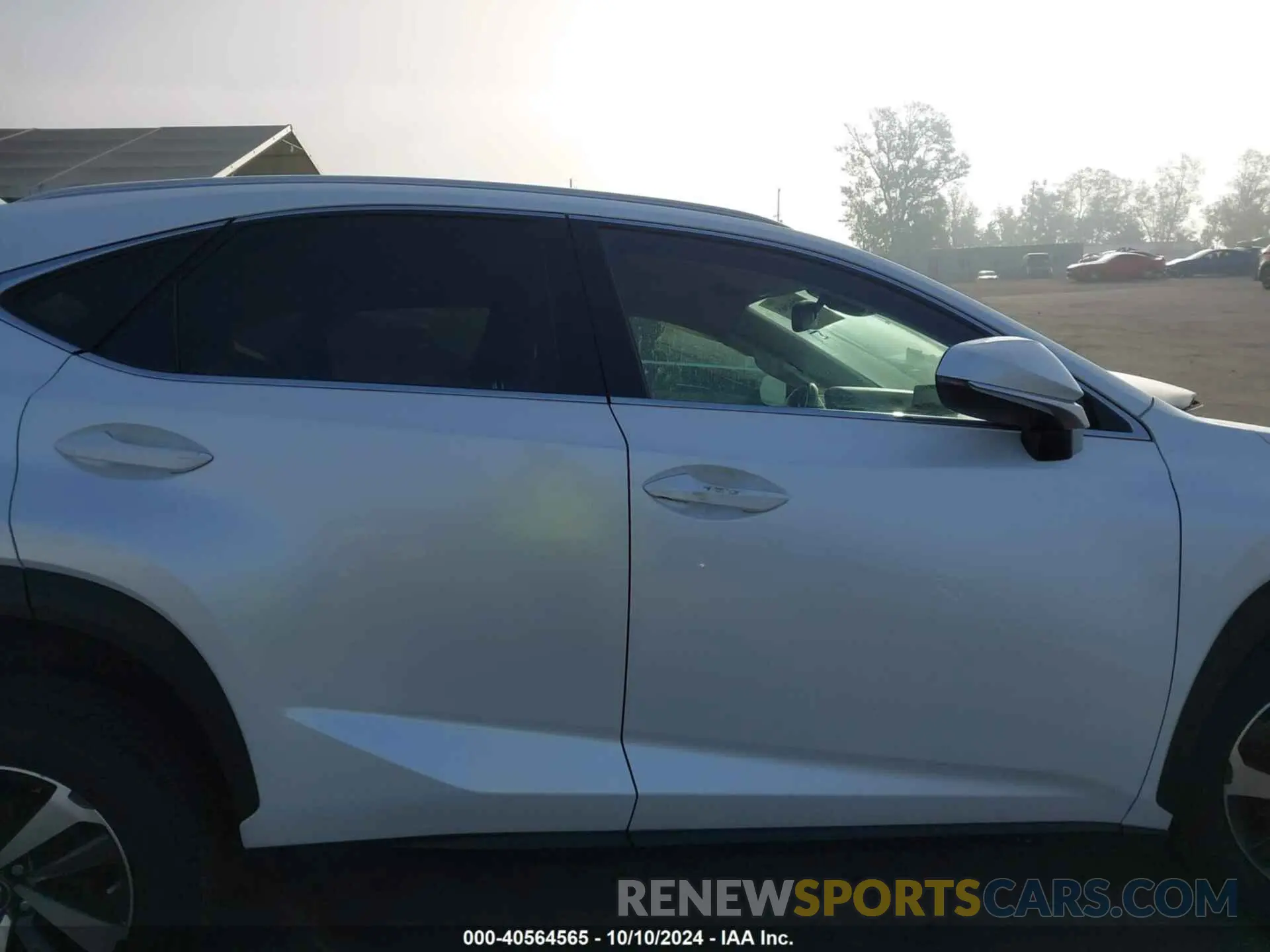 13 fotografías del automóvil dañado JTJGARBZ7M5028332 LEXUS NX 300 2021