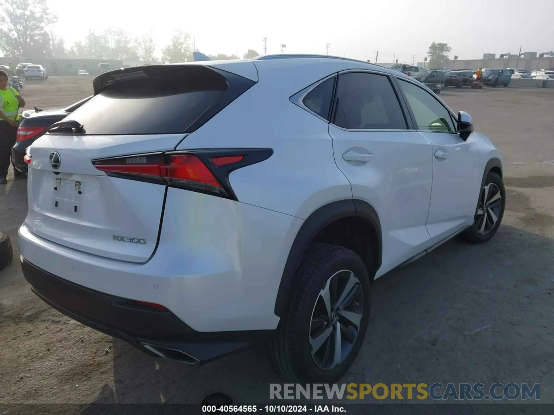 4 fotografías del automóvil dañado JTJGARBZ7M5028332 LEXUS NX 300 2021