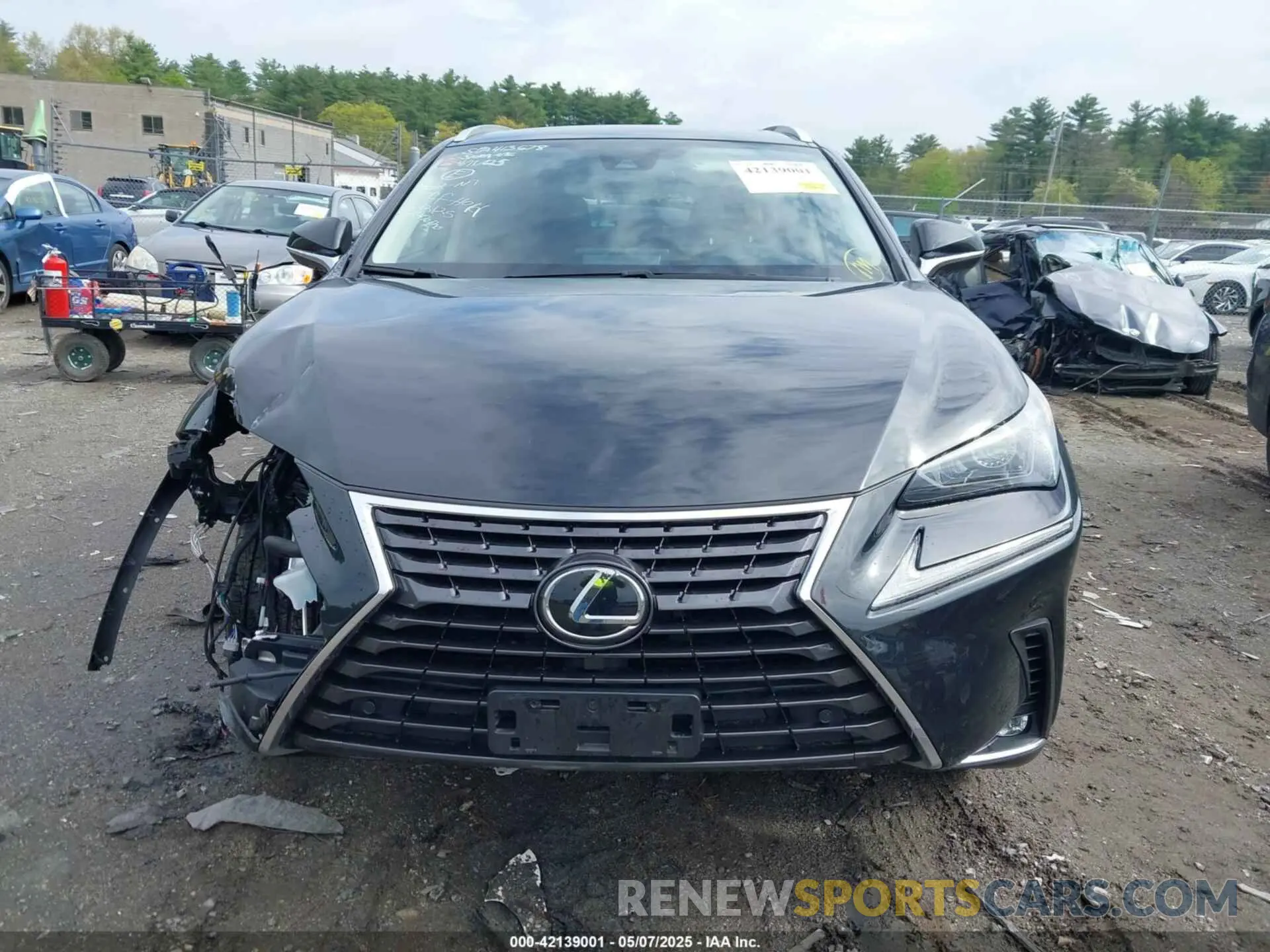12 fotografías del automóvil dañado JTJGARDZ3M2249764 LEXUS NX 300 2021