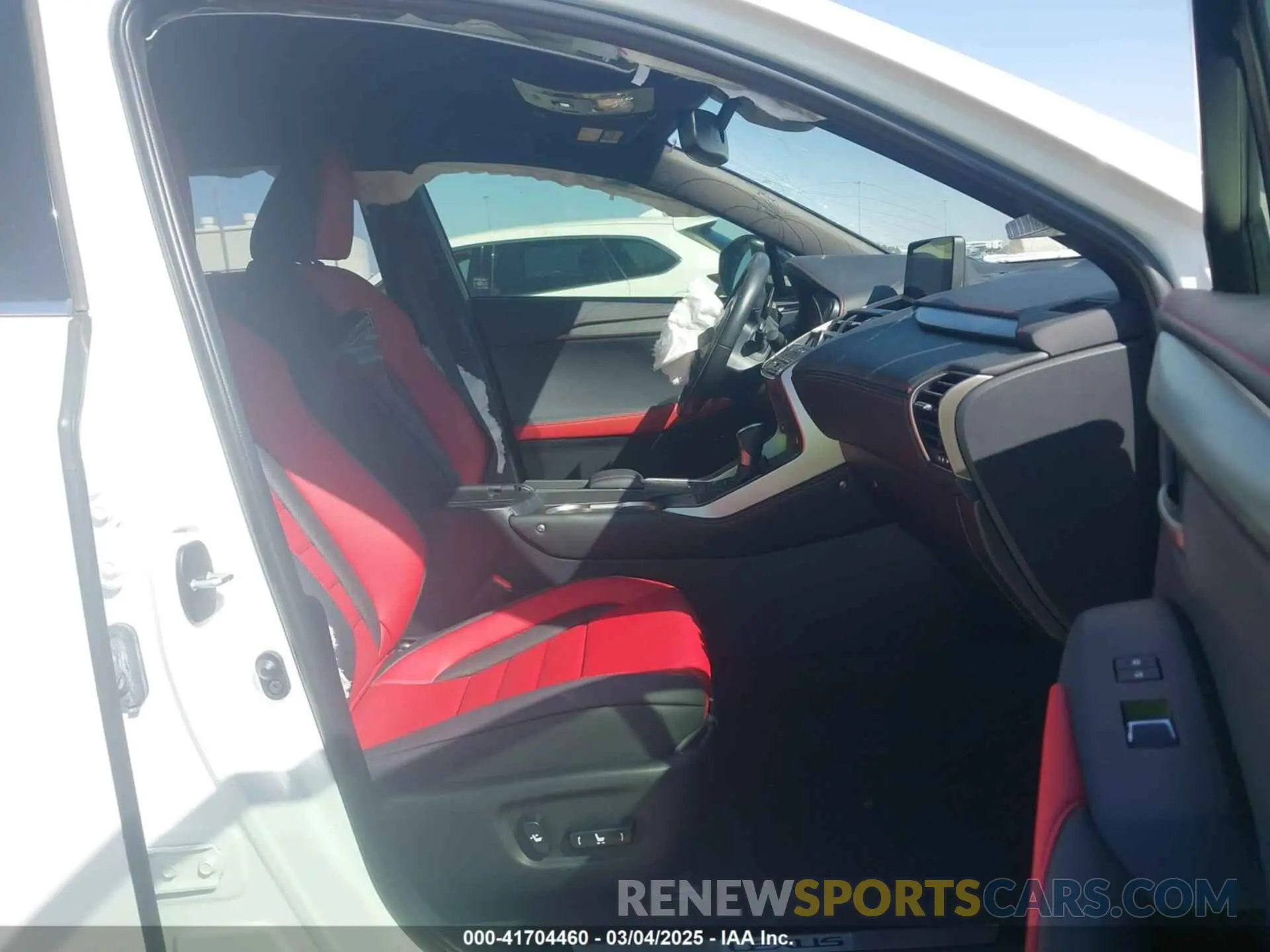 5 fotografías del automóvil dañado JTJSARBZ0M2200213 LEXUS NX 300 2021