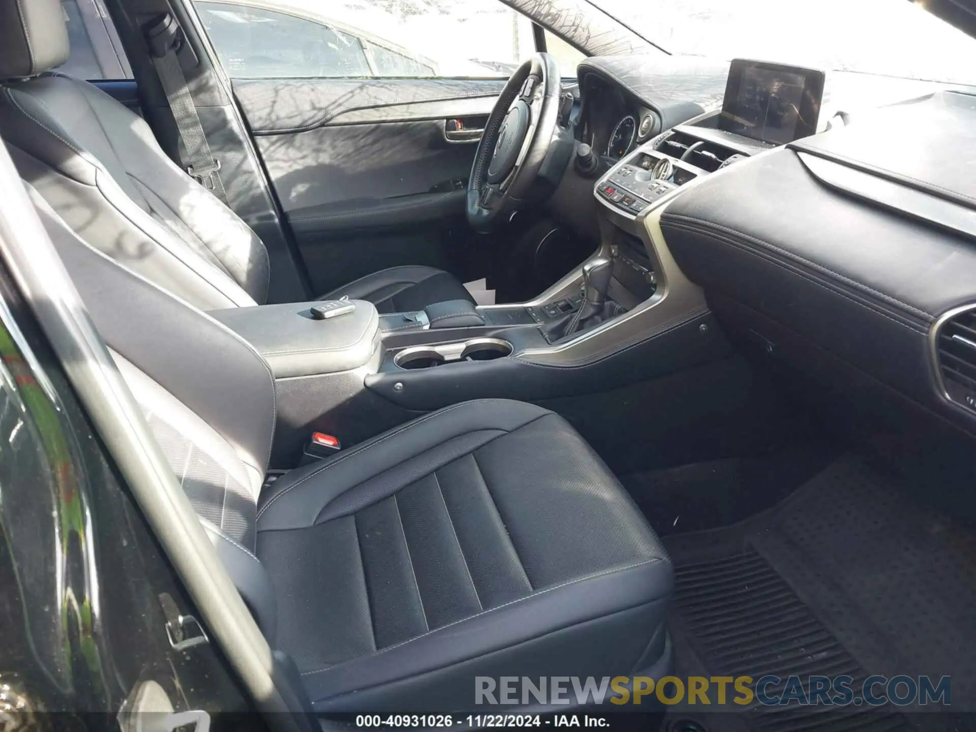 5 fotografías del automóvil dañado JTJSARBZ3M2203039 LEXUS NX 300 2021