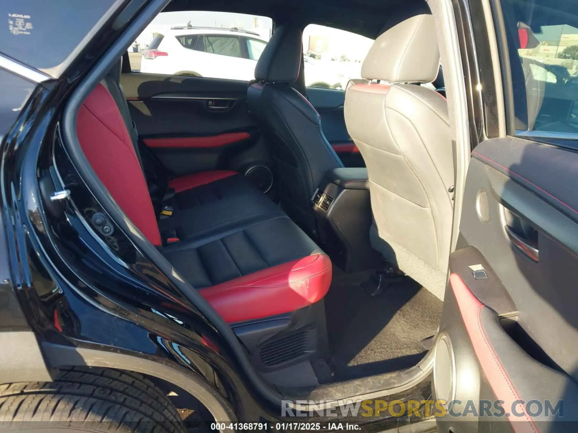 8 fotografías del automóvil dañado JTJSARBZ4M2179737 LEXUS NX 300 2021