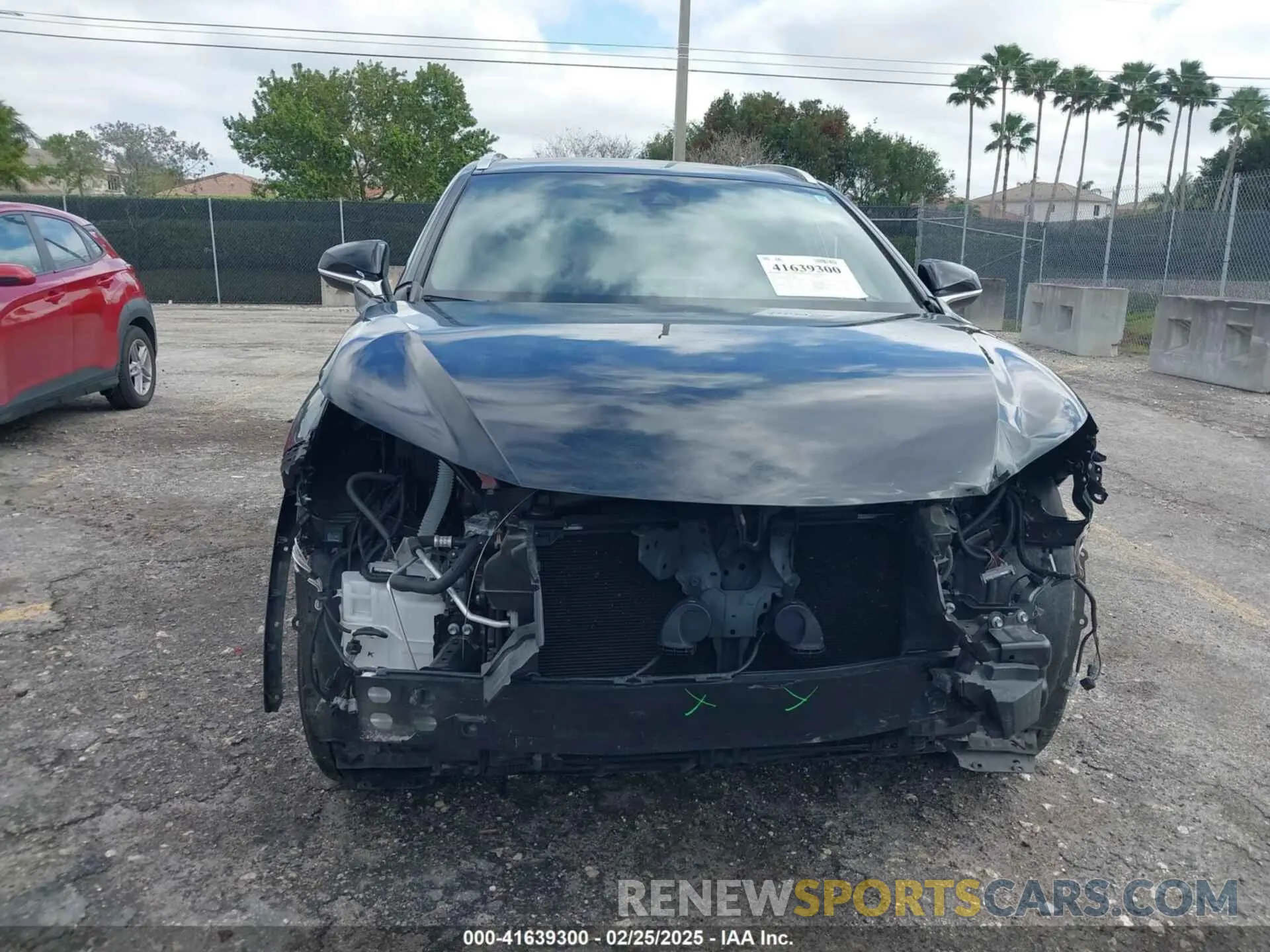 13 fotografías del automóvil dañado JTJSARBZ5M2179908 LEXUS NX 300 2021