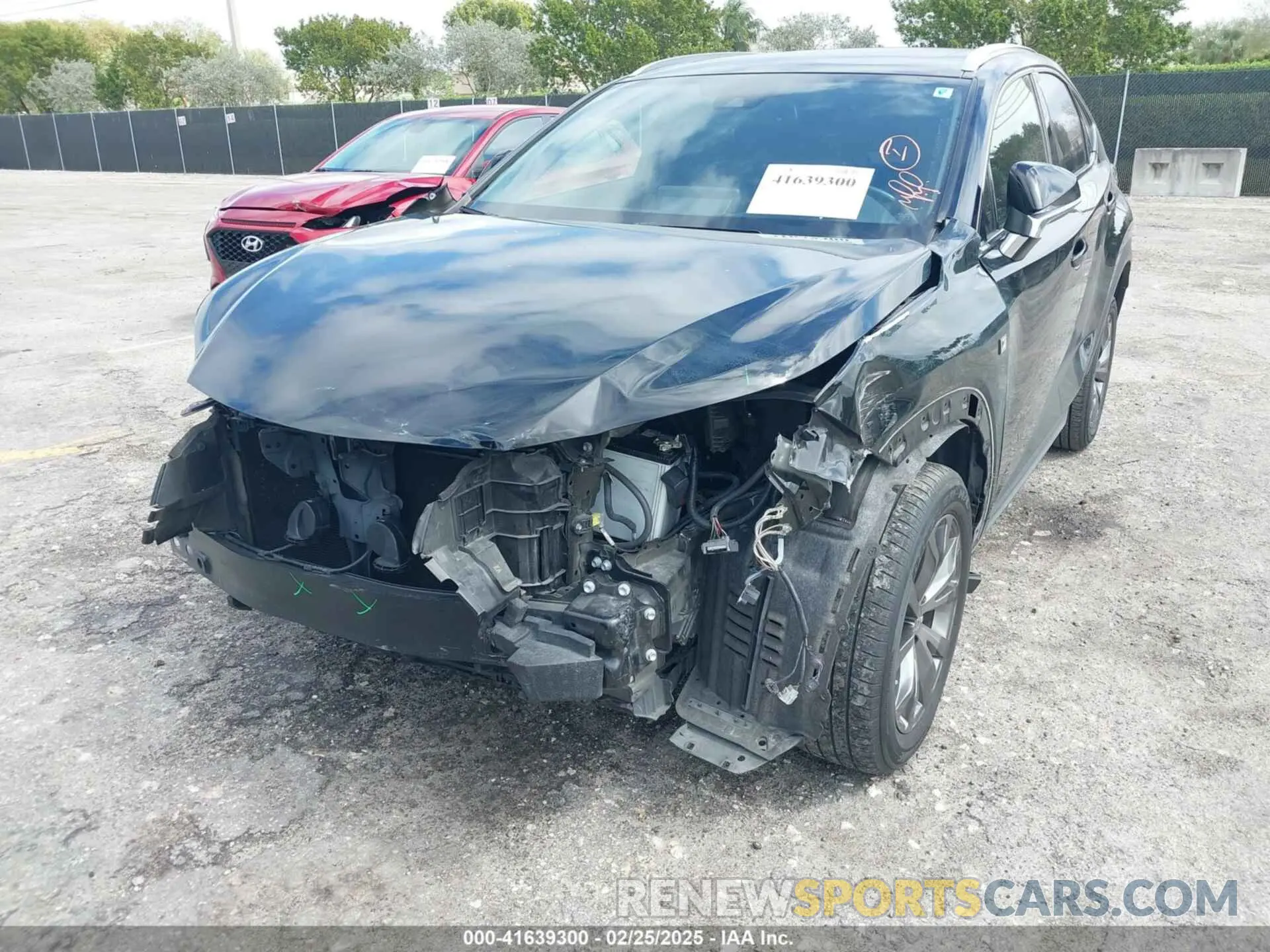 18 fotografías del automóvil dañado JTJSARBZ5M2179908 LEXUS NX 300 2021