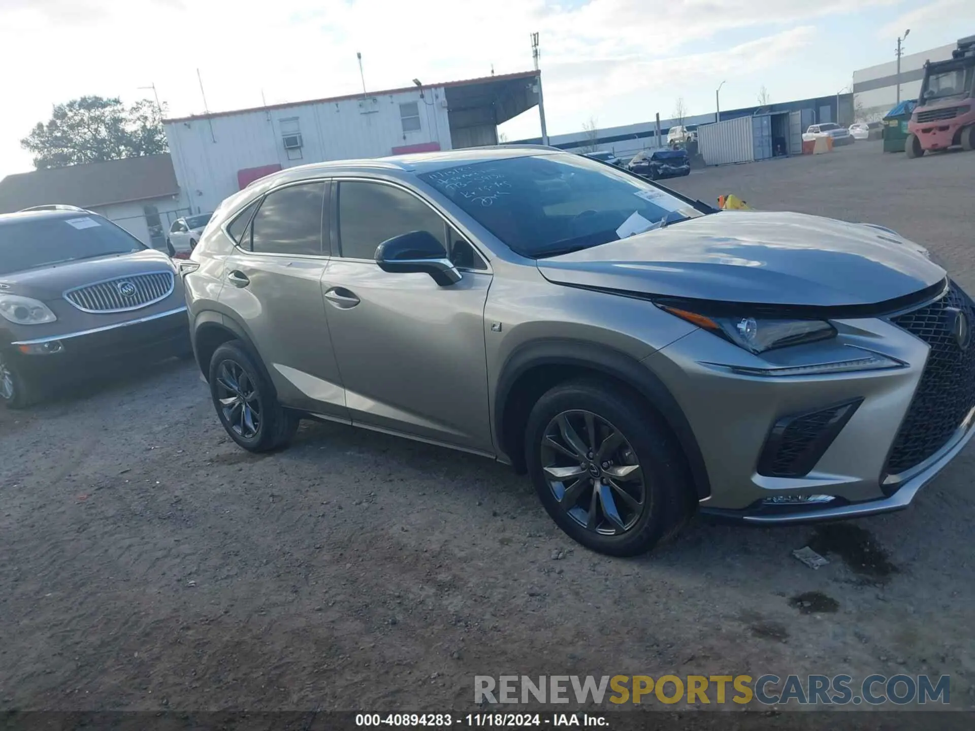 14 fotografías del automóvil dañado JTJSARBZXM2190953 LEXUS NX 300 2021