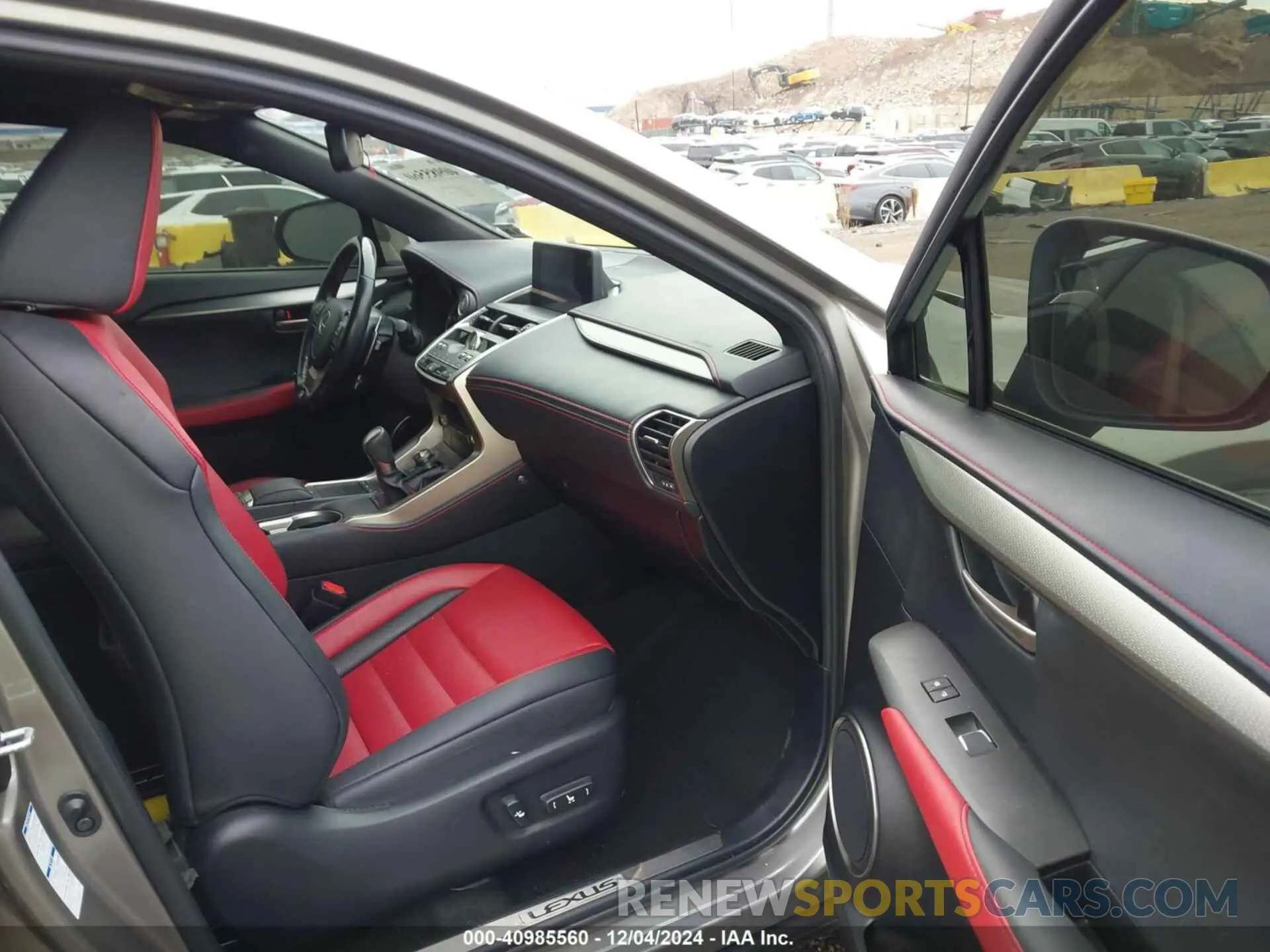 5 fotografías del automóvil dañado JTJSARDZ2M2255906 LEXUS NX 300 2021