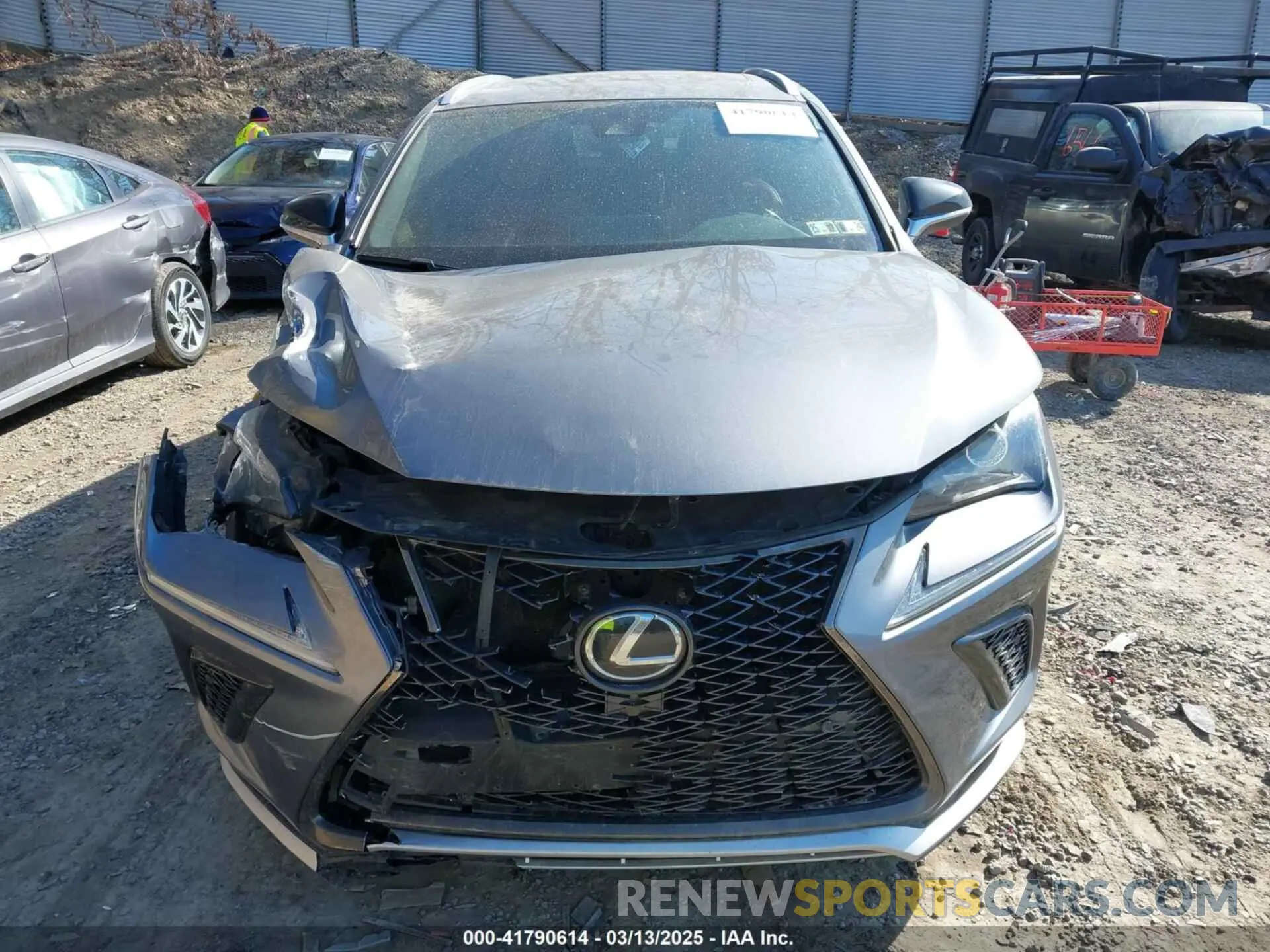 13 fotografías del automóvil dañado JTJSARDZ8M2253108 LEXUS NX 300 2021