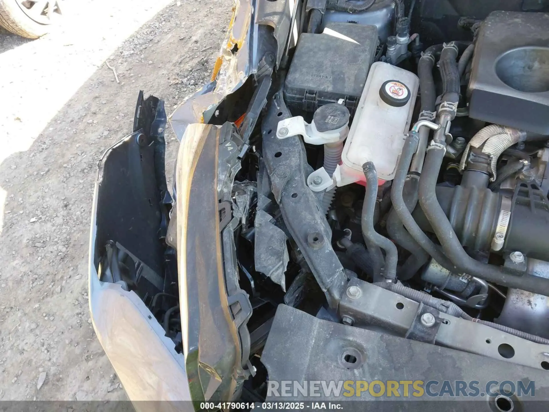 18 fotografías del automóvil dañado JTJSARDZ8M2253108 LEXUS NX 300 2021