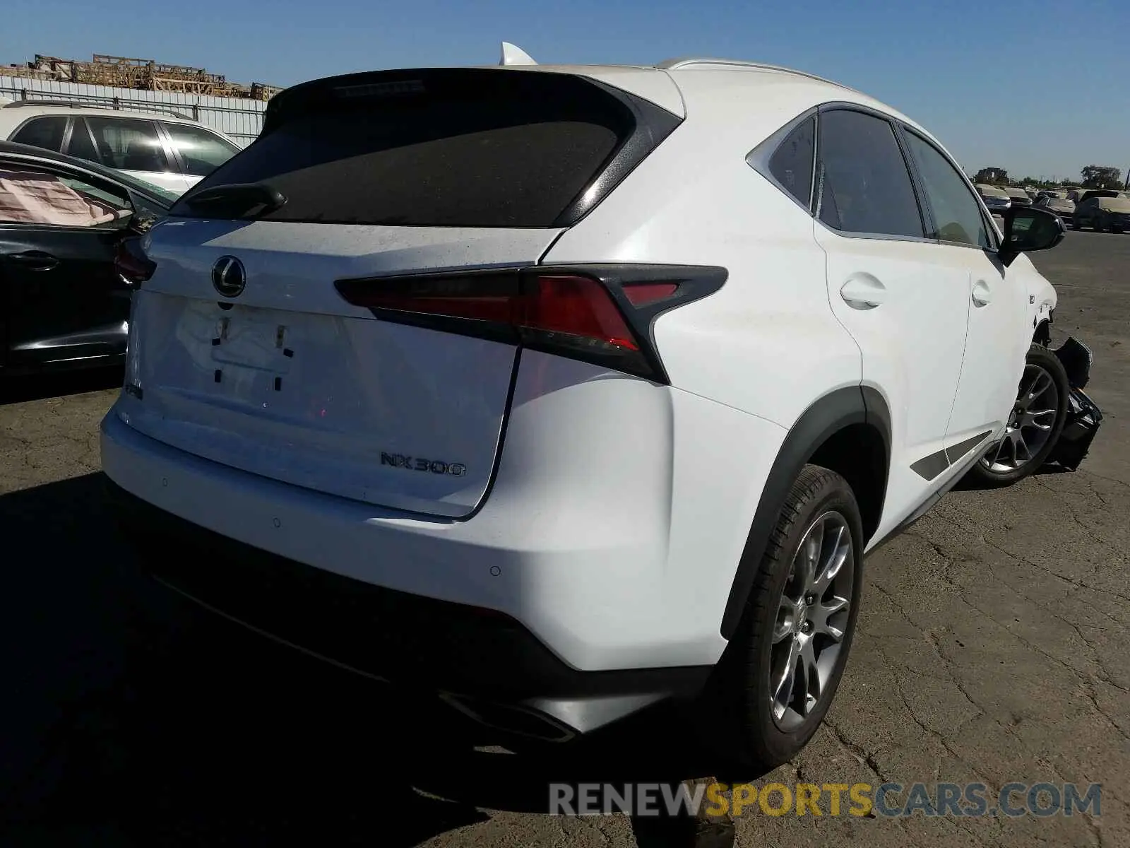 4 fotografías del automóvil dañado JTJYARBZ5K2148035 LEXUS NX 300 BAS 2019