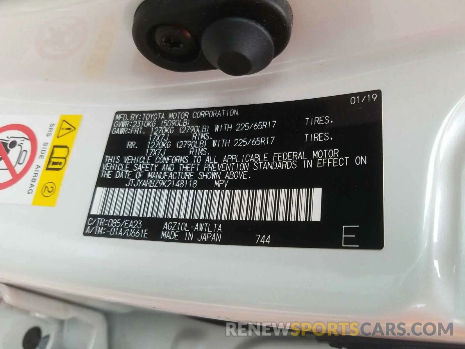 10 fotografías del automóvil dañado JTJYARBZ9K2148118 LEXUS NX 300 BAS 2019