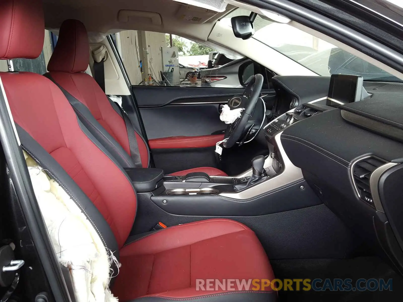 5 fotografías del automóvil dañado JTJAARBZ9L2166136 LEXUS NX 300 BAS 2020
