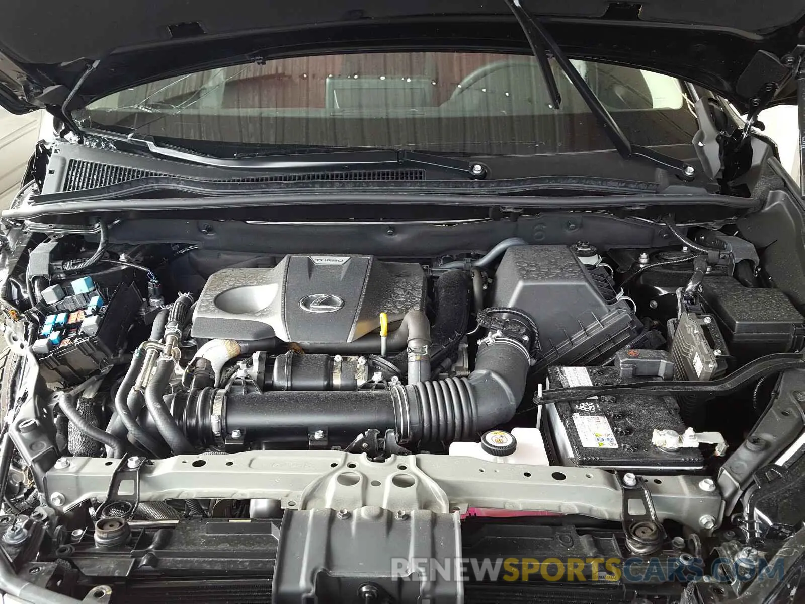 7 fotografías del automóvil dañado JTJAARBZ9L2166136 LEXUS NX 300 BAS 2020
