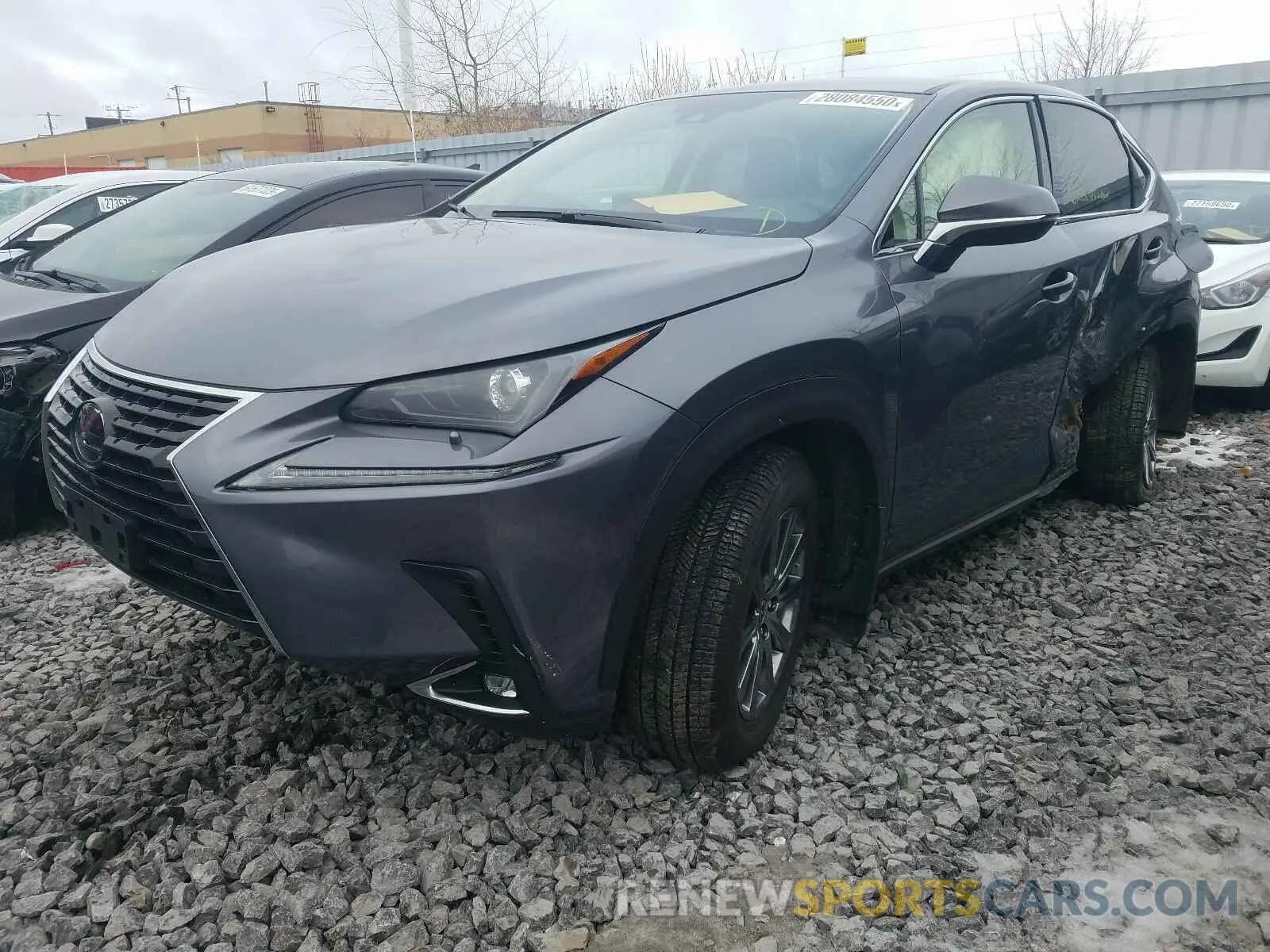 2 fotografías del automóvil dañado JTJAARDZ3L2222116 LEXUS NX 300 BAS 2020