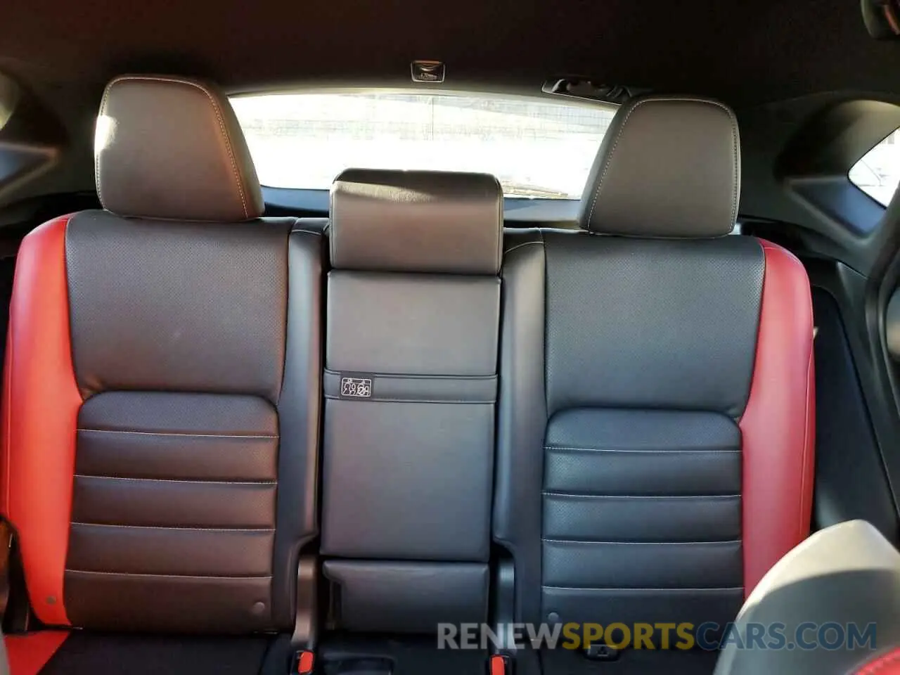 10 fotografías del automóvil dañado JTJSARDZ3L5016328 LEXUS NX 300 F S 2020
