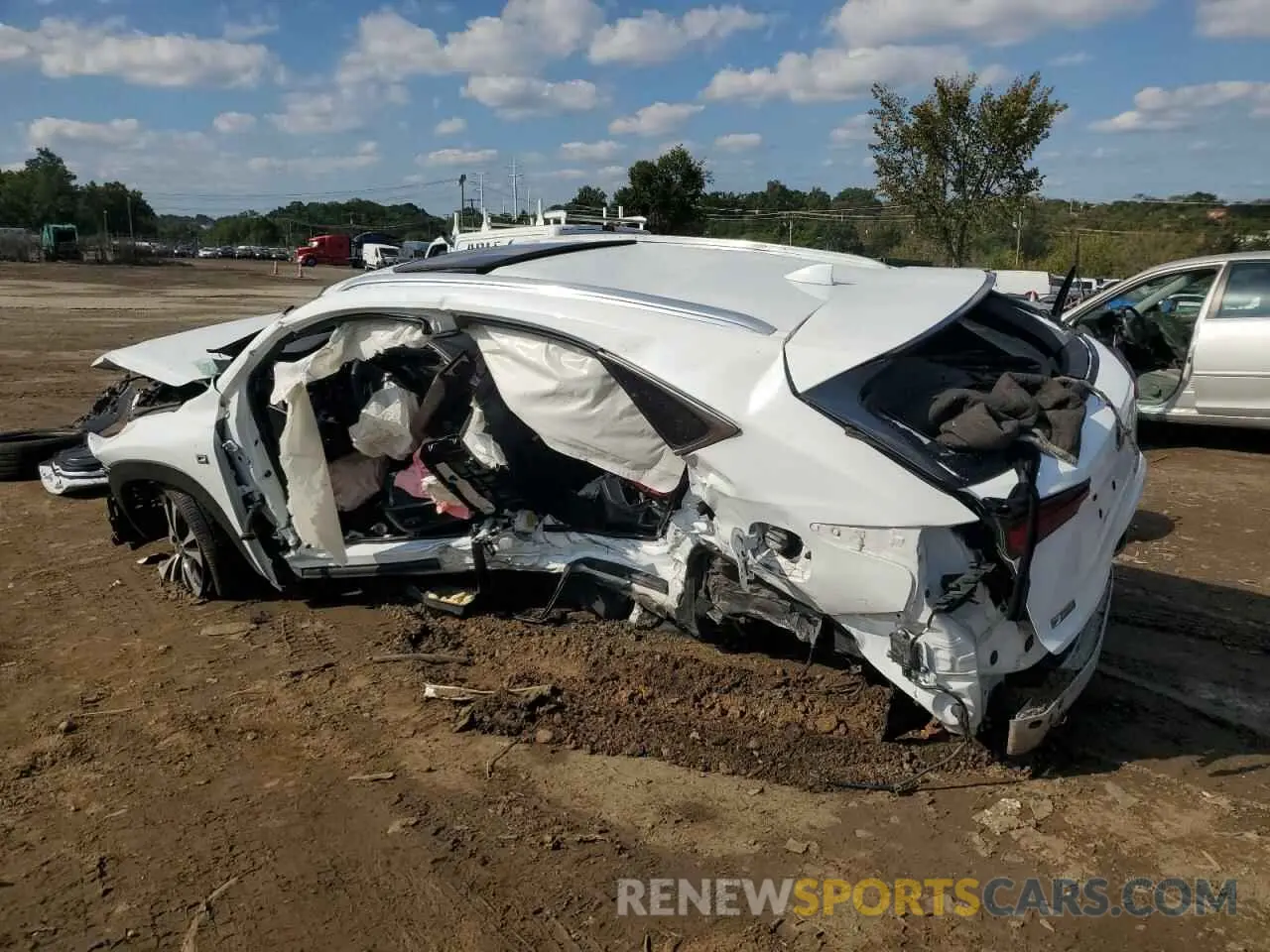 2 fotografías del automóvil dañado JTJSARDZ5L5006917 LEXUS NX 300 F S 2020
