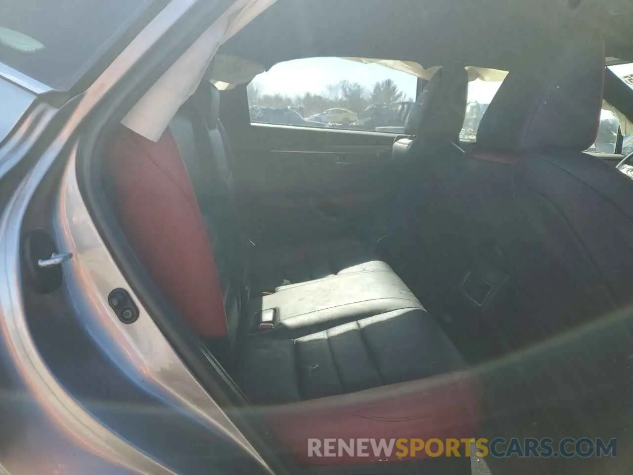 11 fotografías del automóvil dañado JTJSARDZ8L2219412 LEXUS NX 300 F S 2020
