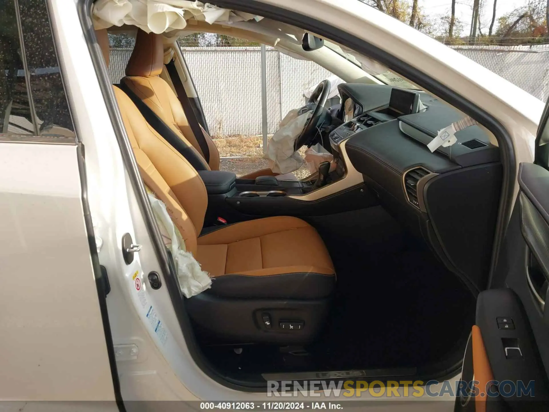 5 fotografías del automóvil dañado JTJBJRBZ0K2125641 LEXUS NX 300H 2019