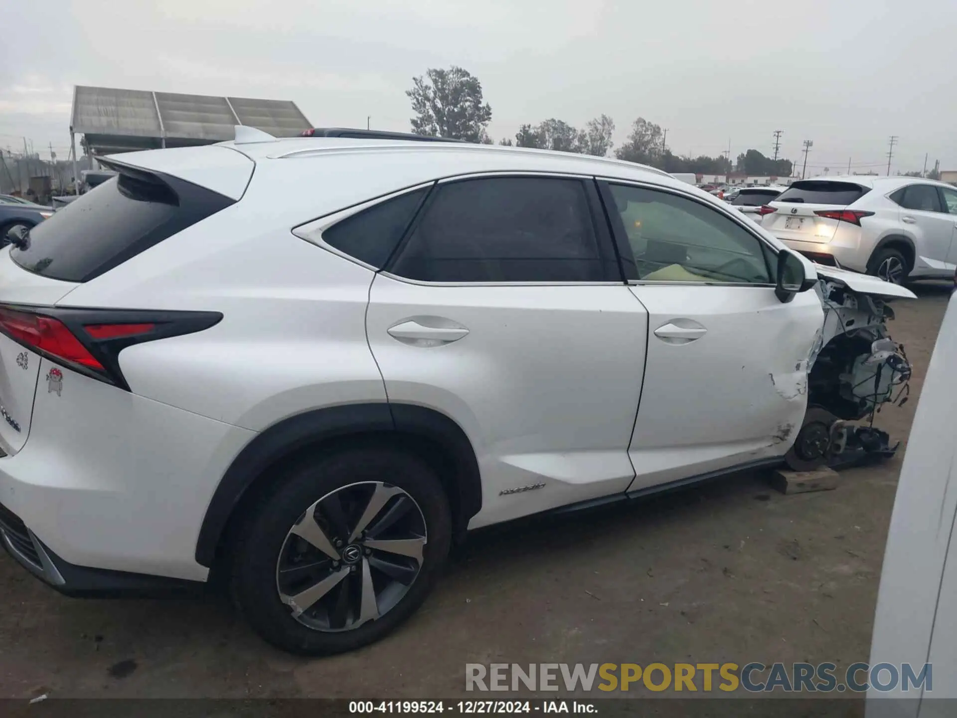 14 fotografías del automóvil dañado JTJBJRBZ2K2105844 LEXUS NX 300H 2019