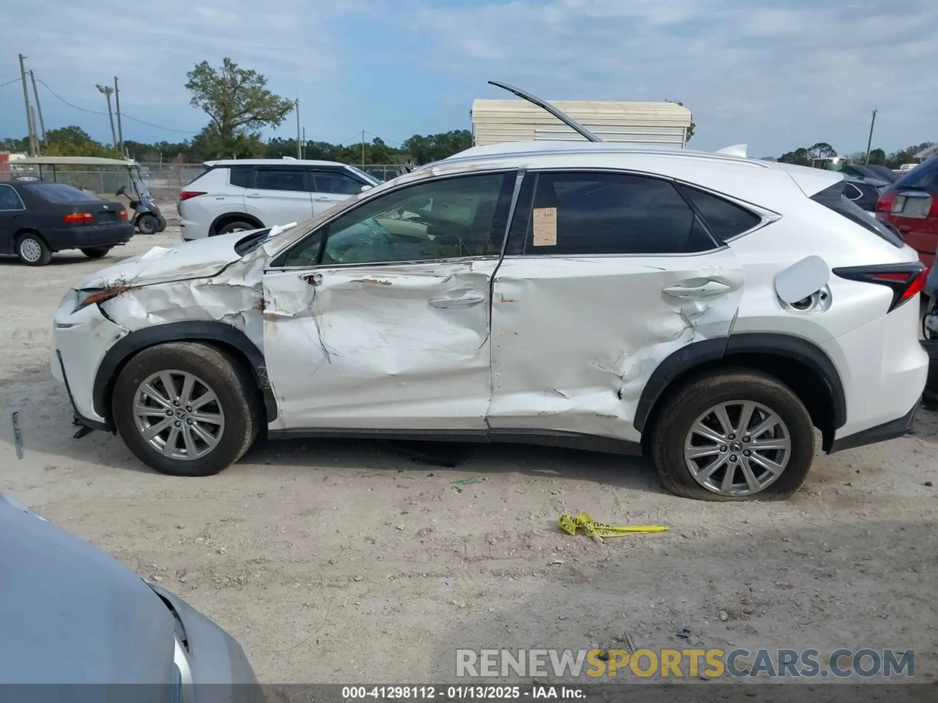 13 fotografías del automóvil dañado JTJBJRBZ3K2100815 LEXUS NX 300H 2019
