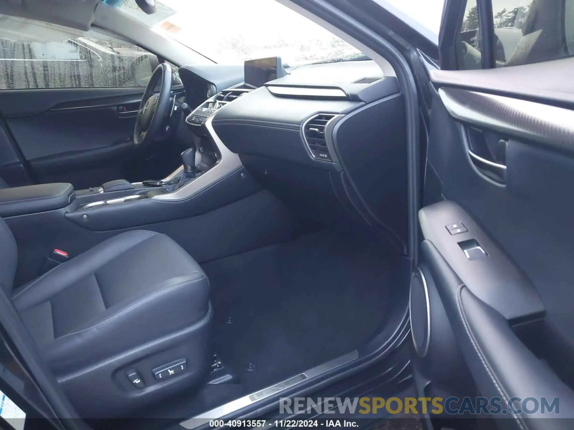 5 fotografías del automóvil dañado JTJBJRBZ5K2115638 LEXUS NX 300H 2019