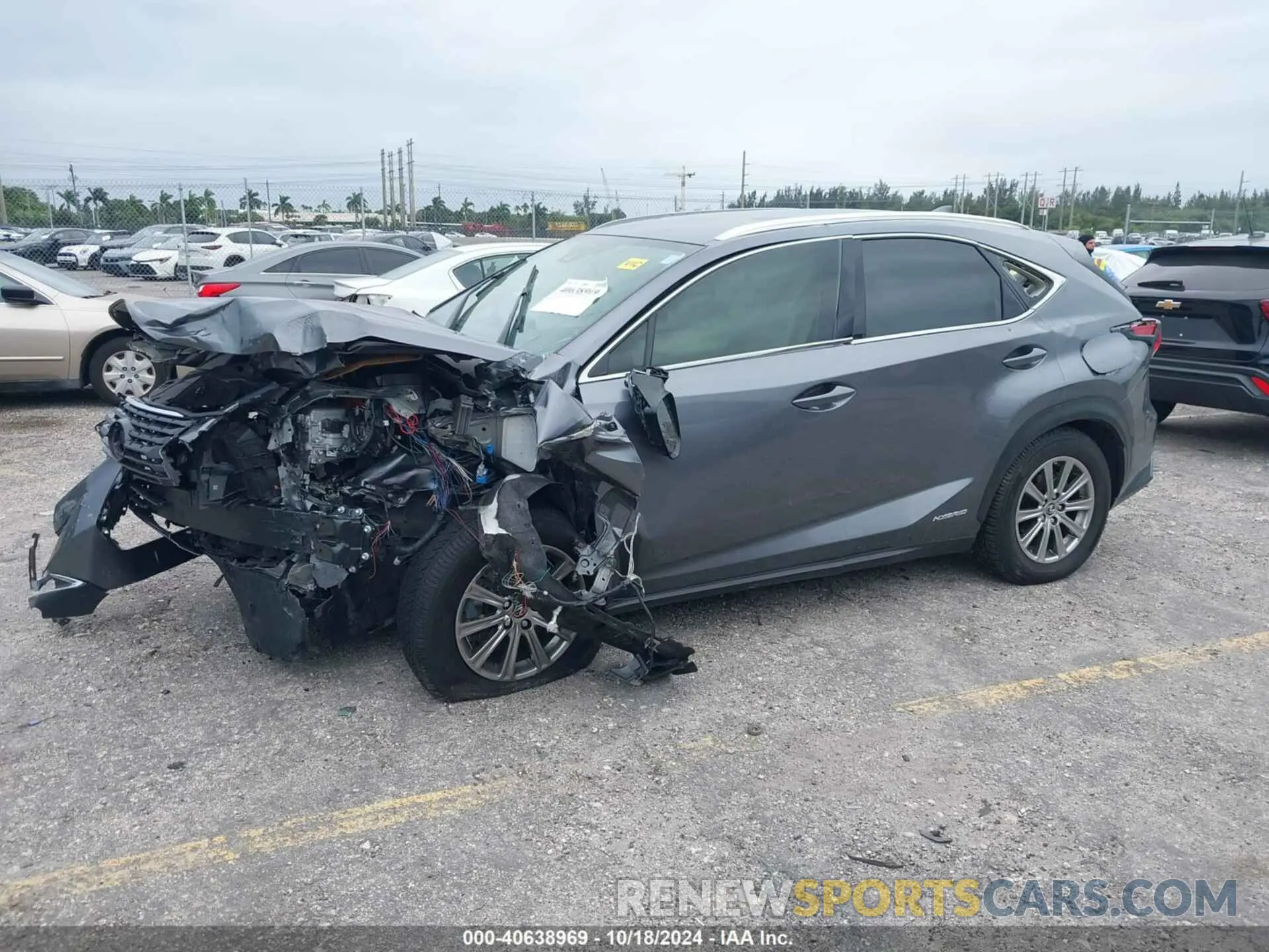 2 fotografías del automóvil dañado JTJDJRDZXL2145340 LEXUS NX 300H 2020