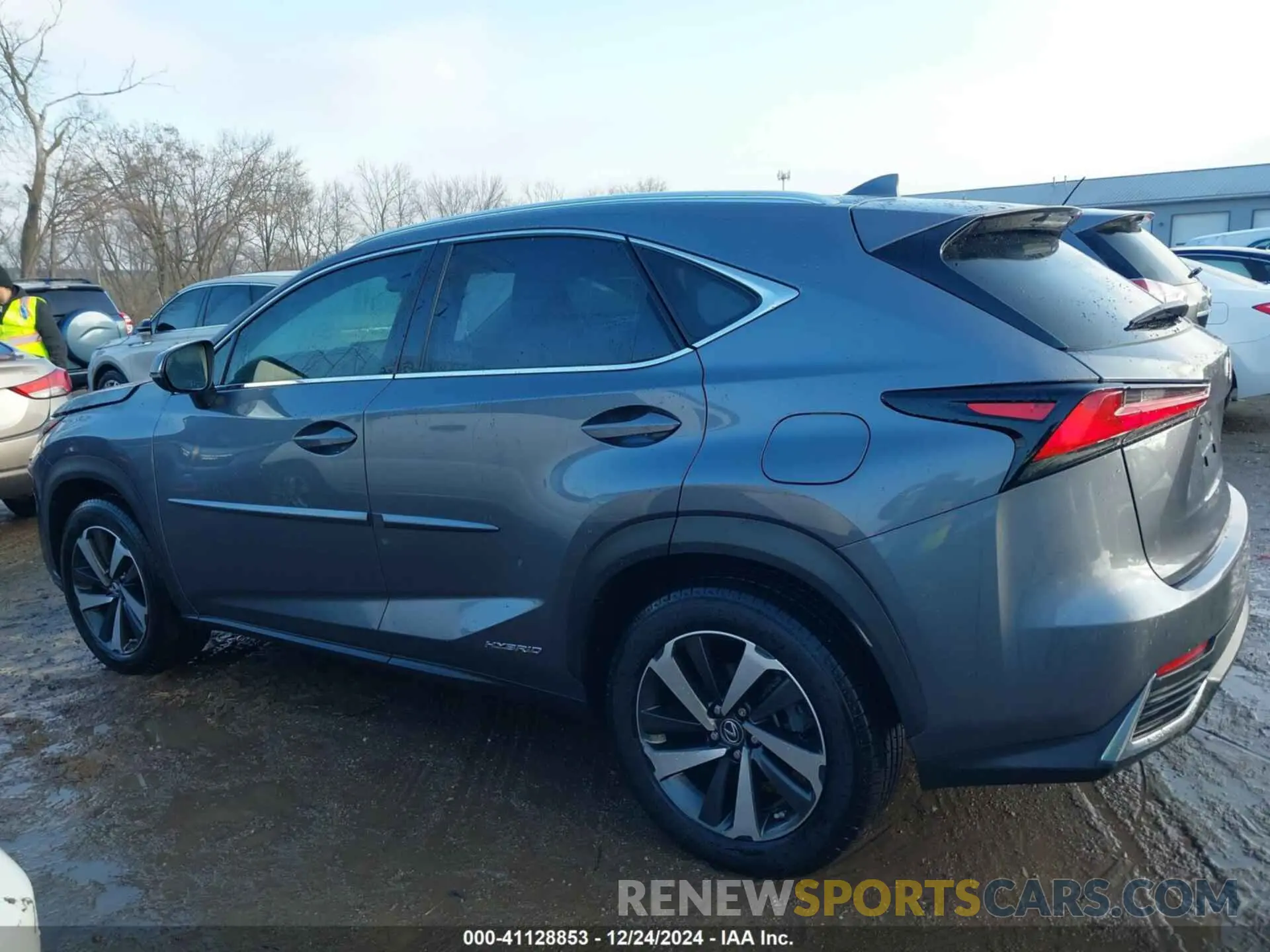 14 fotografías del automóvil dañado JTJGJRDZ1L2141321 LEXUS NX 300H 2020