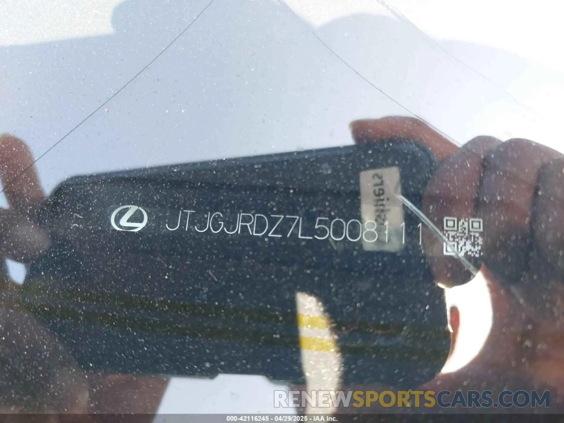 9 fotografías del automóvil dañado JTJGJRDZ7L5008111 LEXUS NX 300H 2020