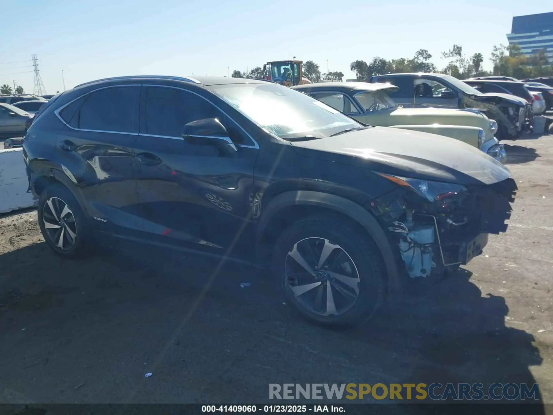 13 fotografías del automóvil dañado JTJGJRDZ8L2146600 LEXUS NX 300H 2020