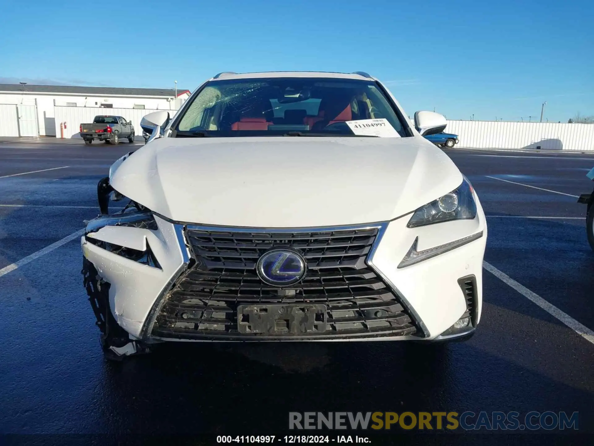 13 fotografías del automóvil dañado JTJGJRDZXL5002870 LEXUS NX 300H 2020